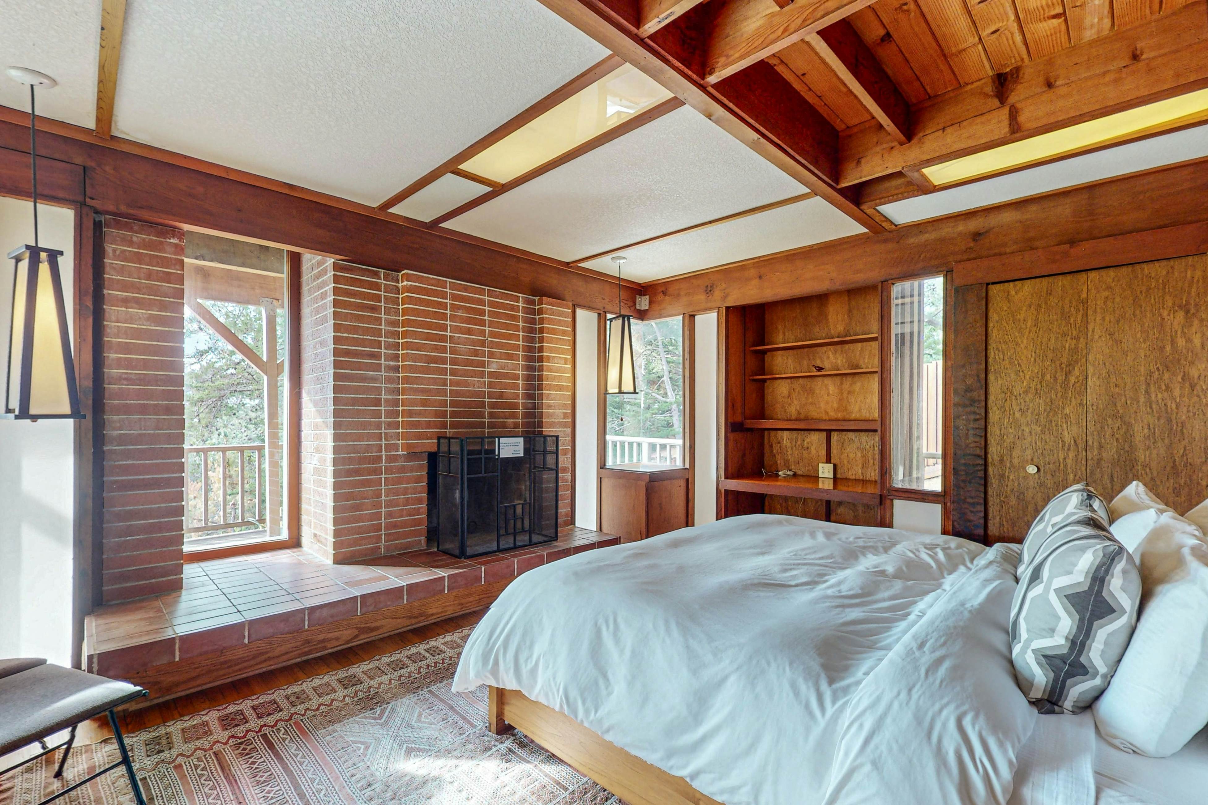 Oceanfront Elk House: Bluff View, Deck, Near beach