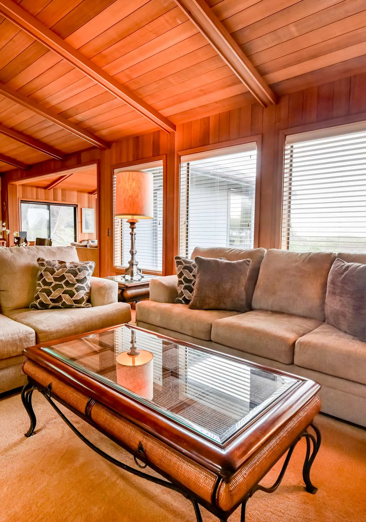 Beachfront Bliss with Ocean Views, Tub, & BBQ 