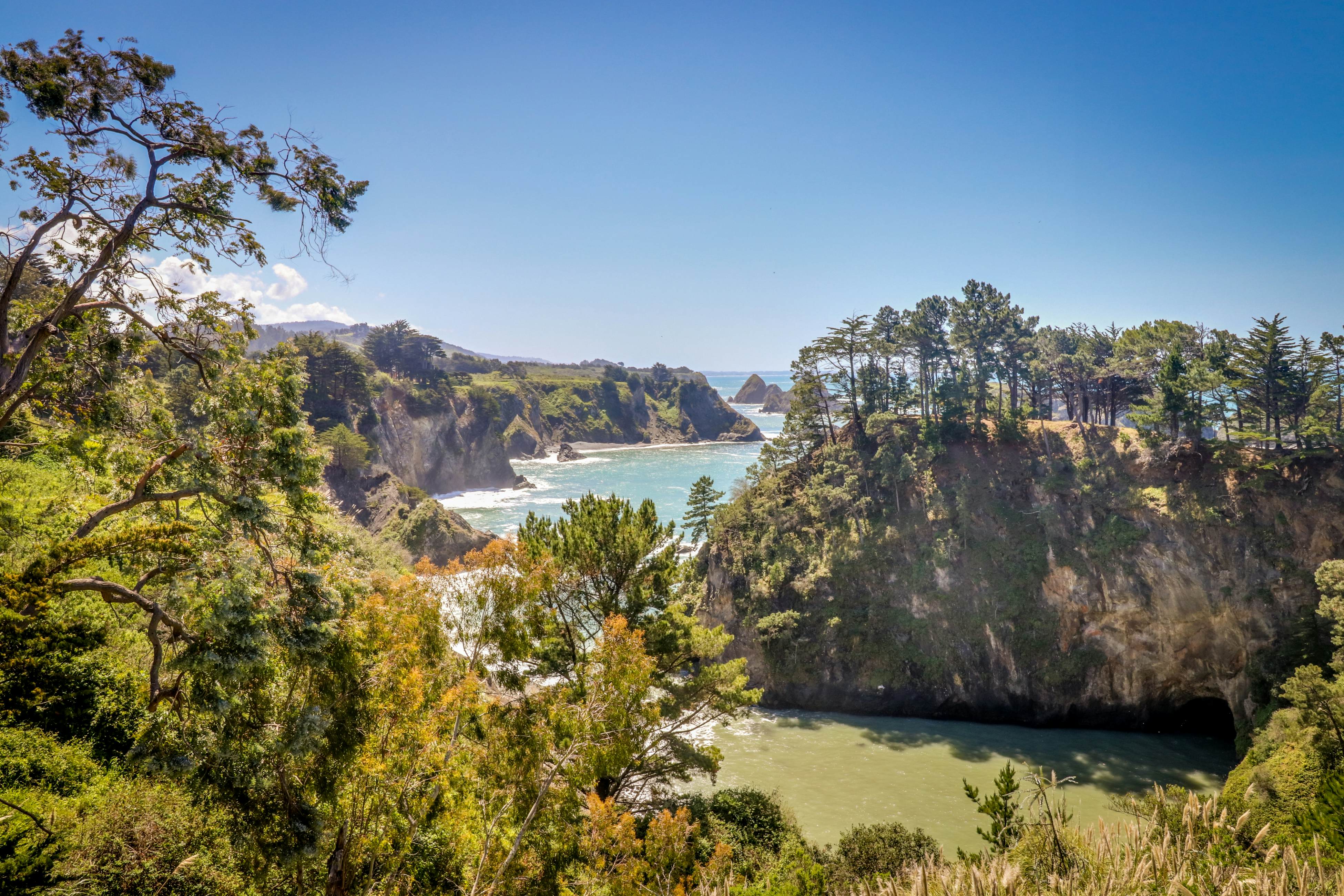 Oceanfront Blufftop Home: Wide Deck & Water Views