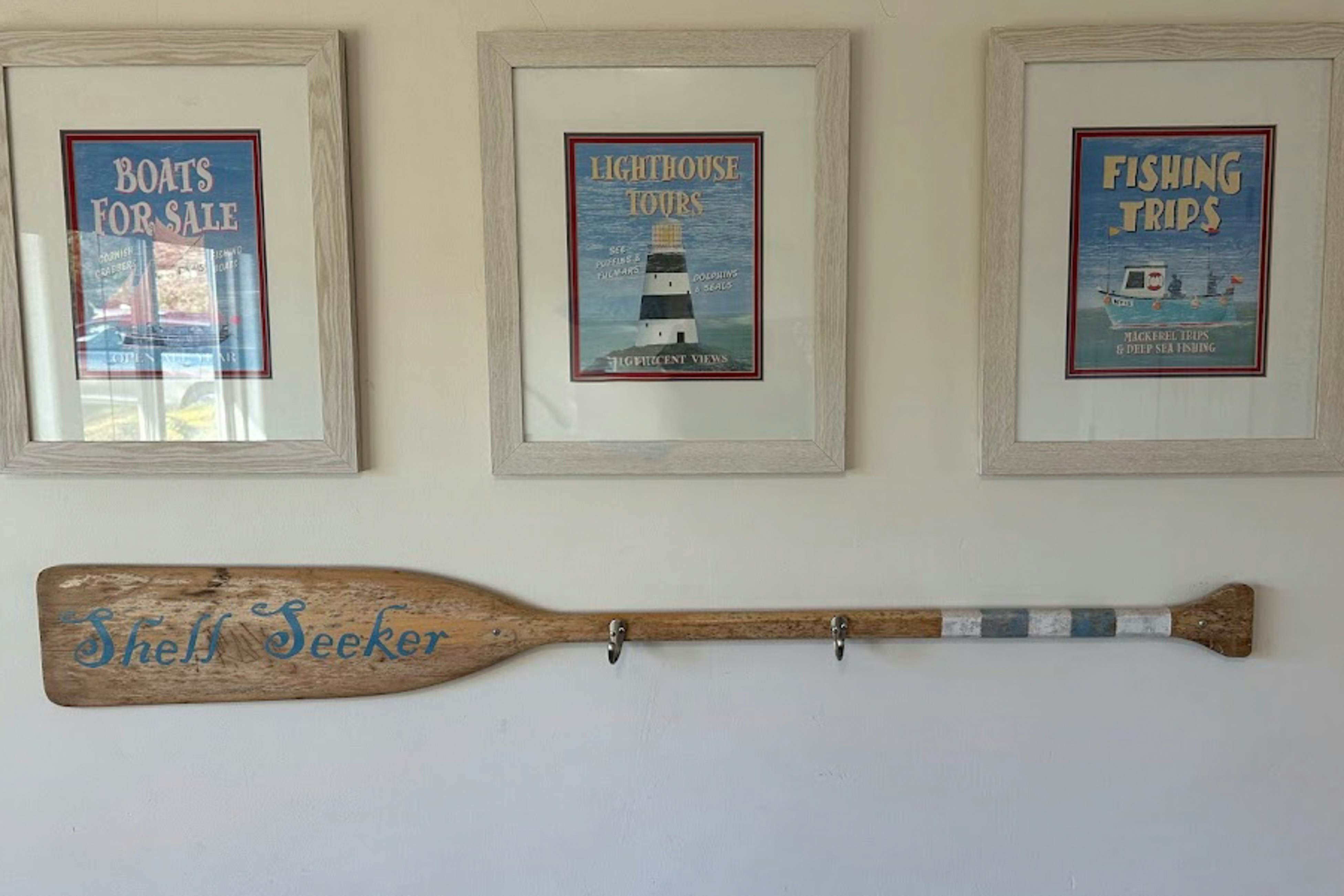 Oceanfront Haven: Hot Tub & Private Beach Access