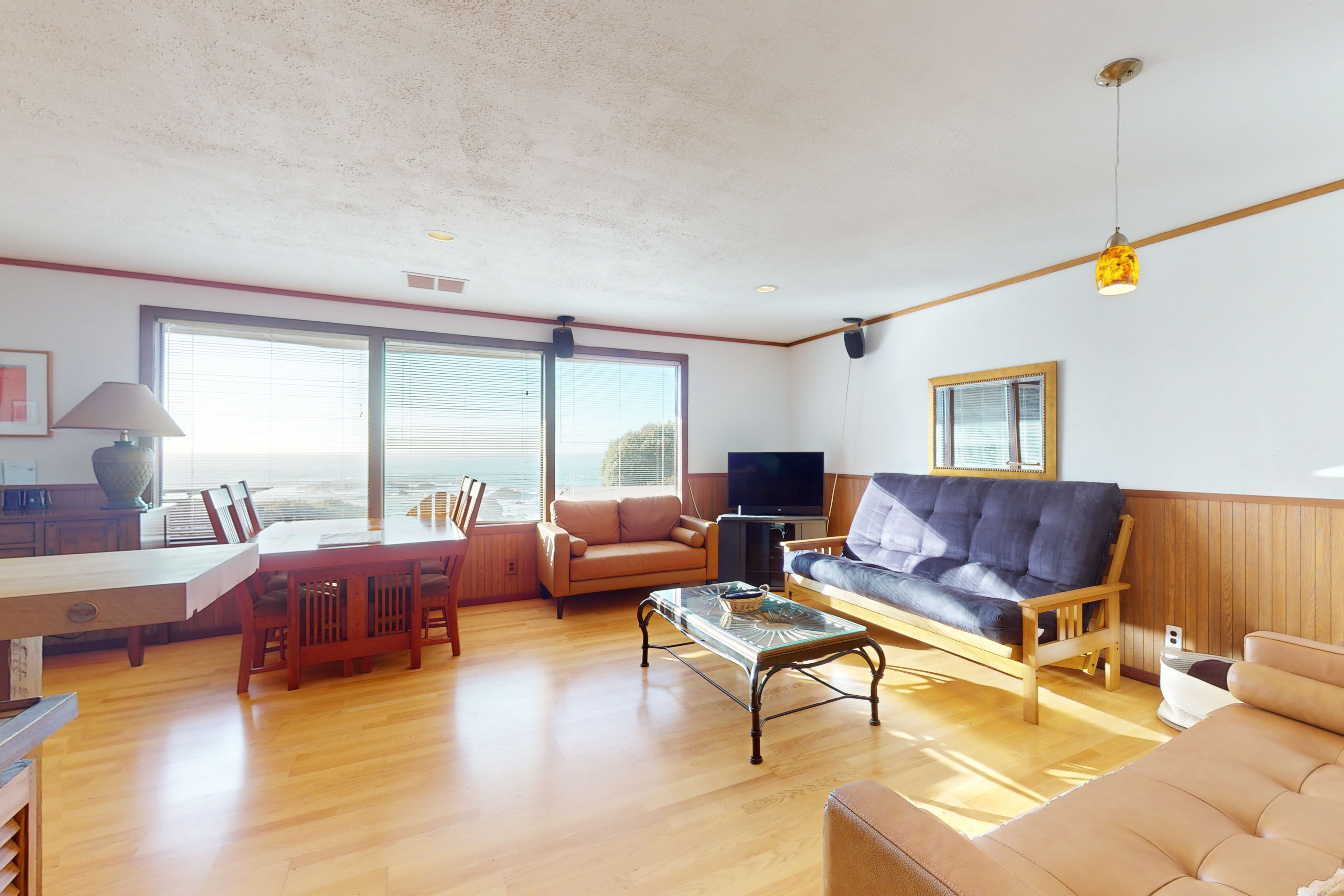 Oceanfront Pet Friendly Home with Hot Tub & Deck