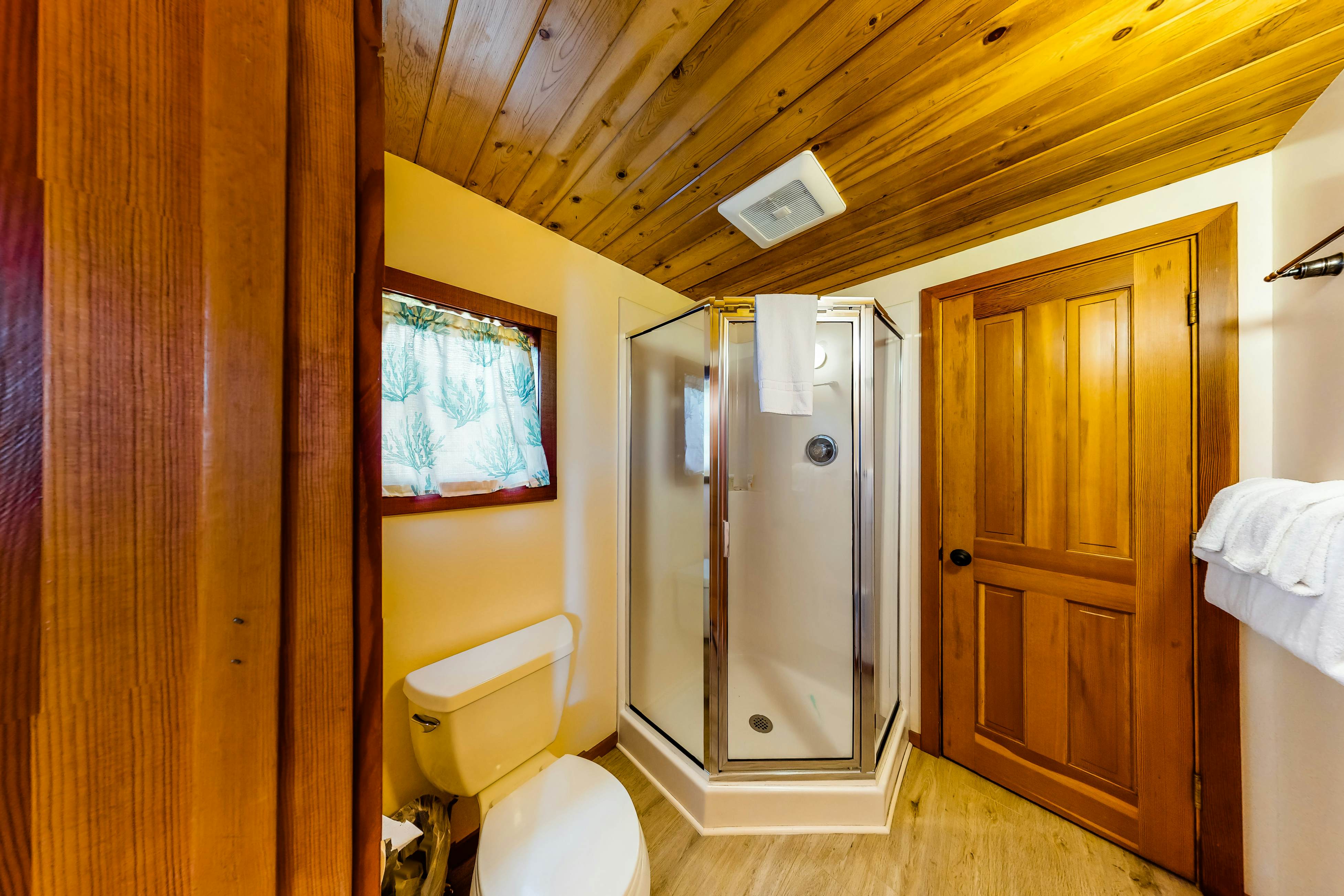 Stunning Mendocino Home & Cottage: Sauna, Sea View