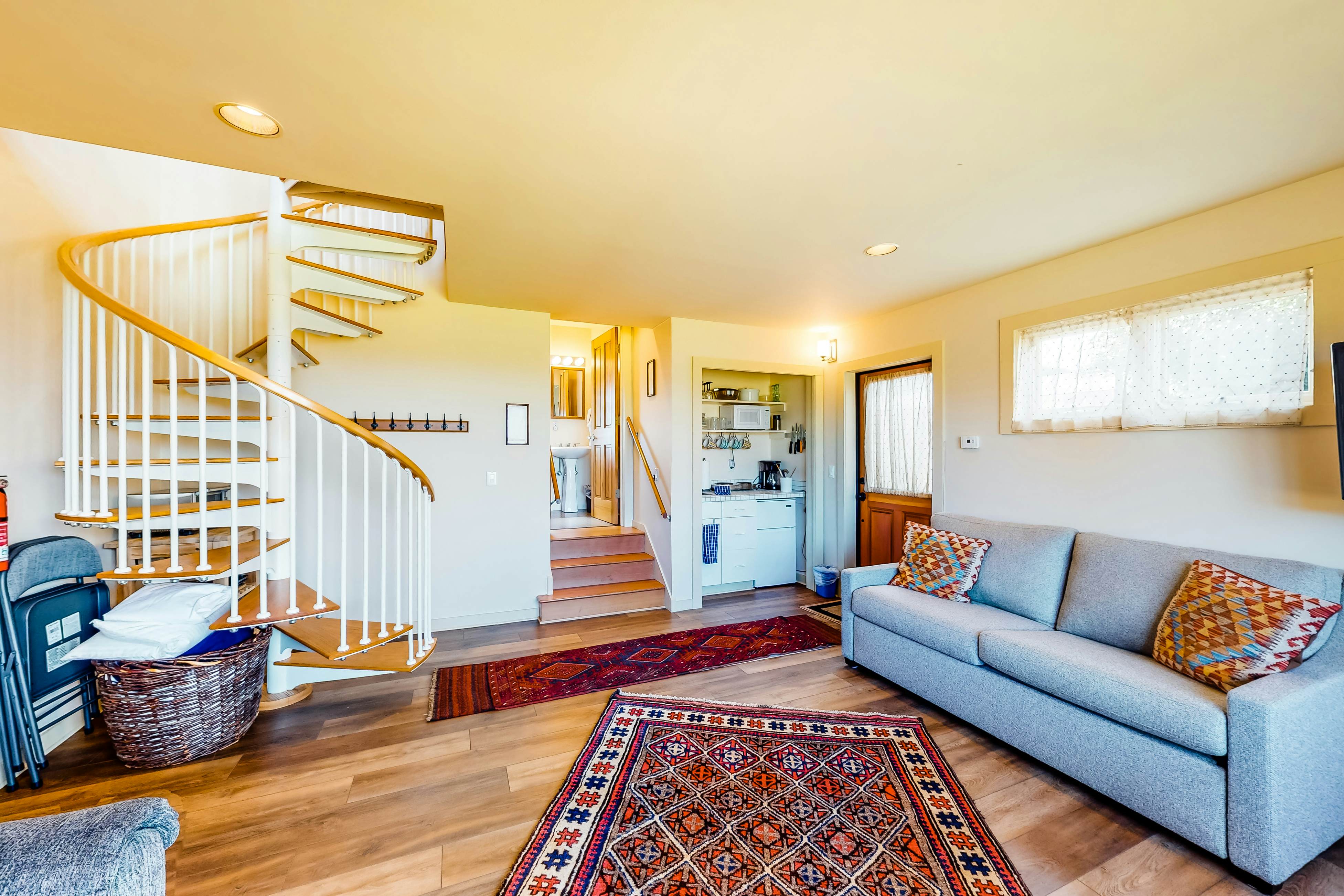 Stunning Mendocino Home & Cottage: Sauna, Sea View