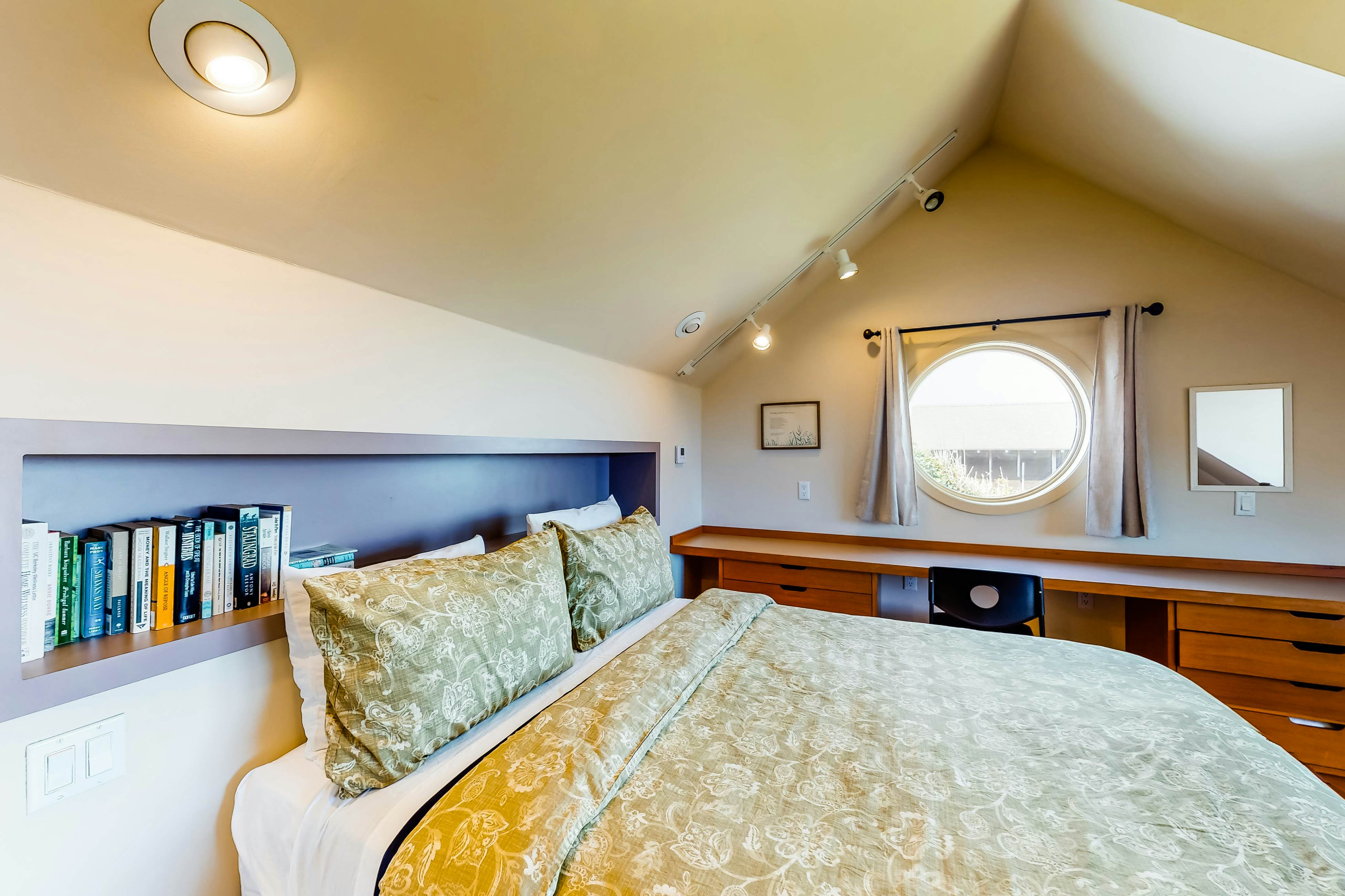 Stunning Mendocino Home & Cottage: Sauna, Sea View