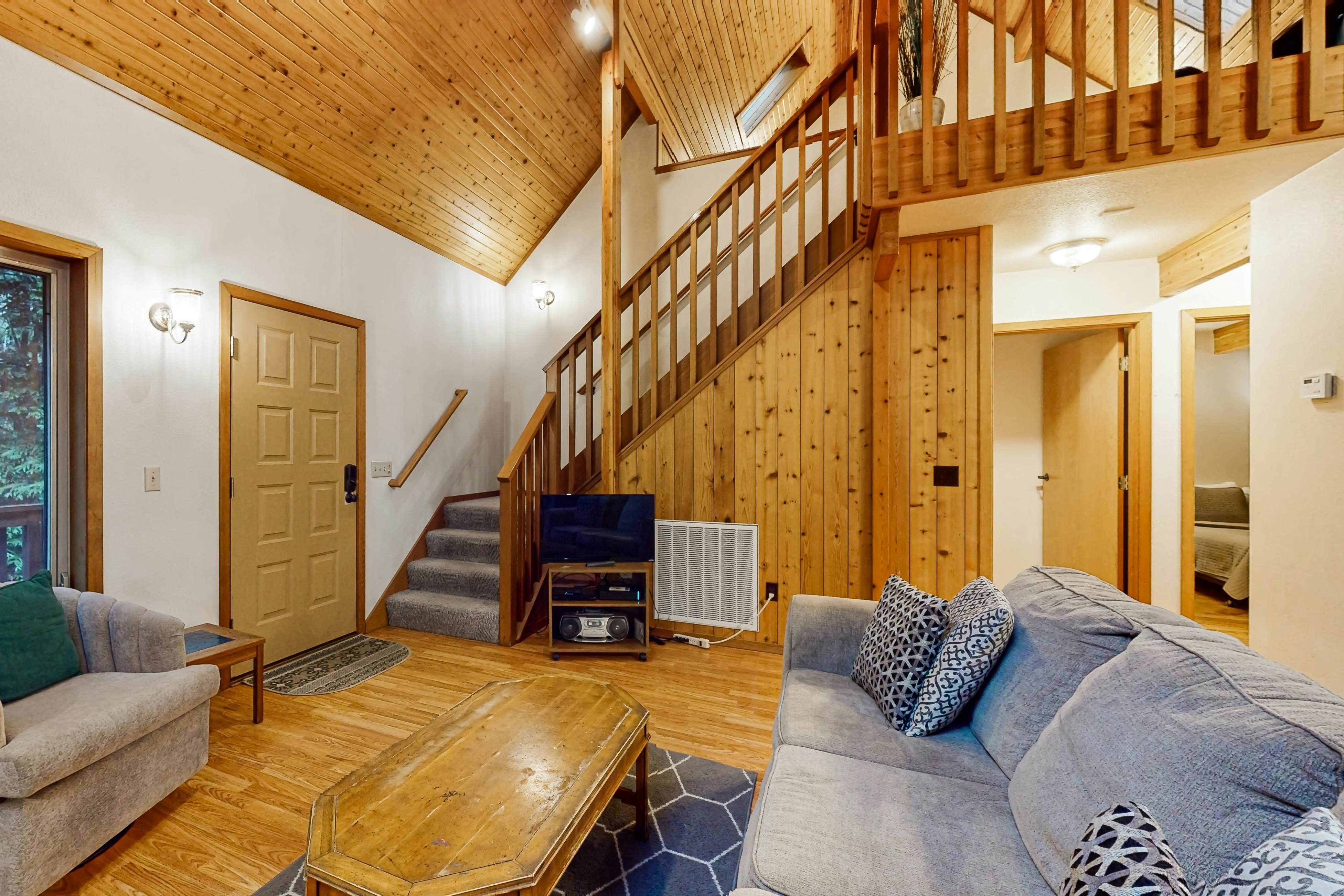 Mendocino Getaway: A-Frame with Hot Tub & Deck