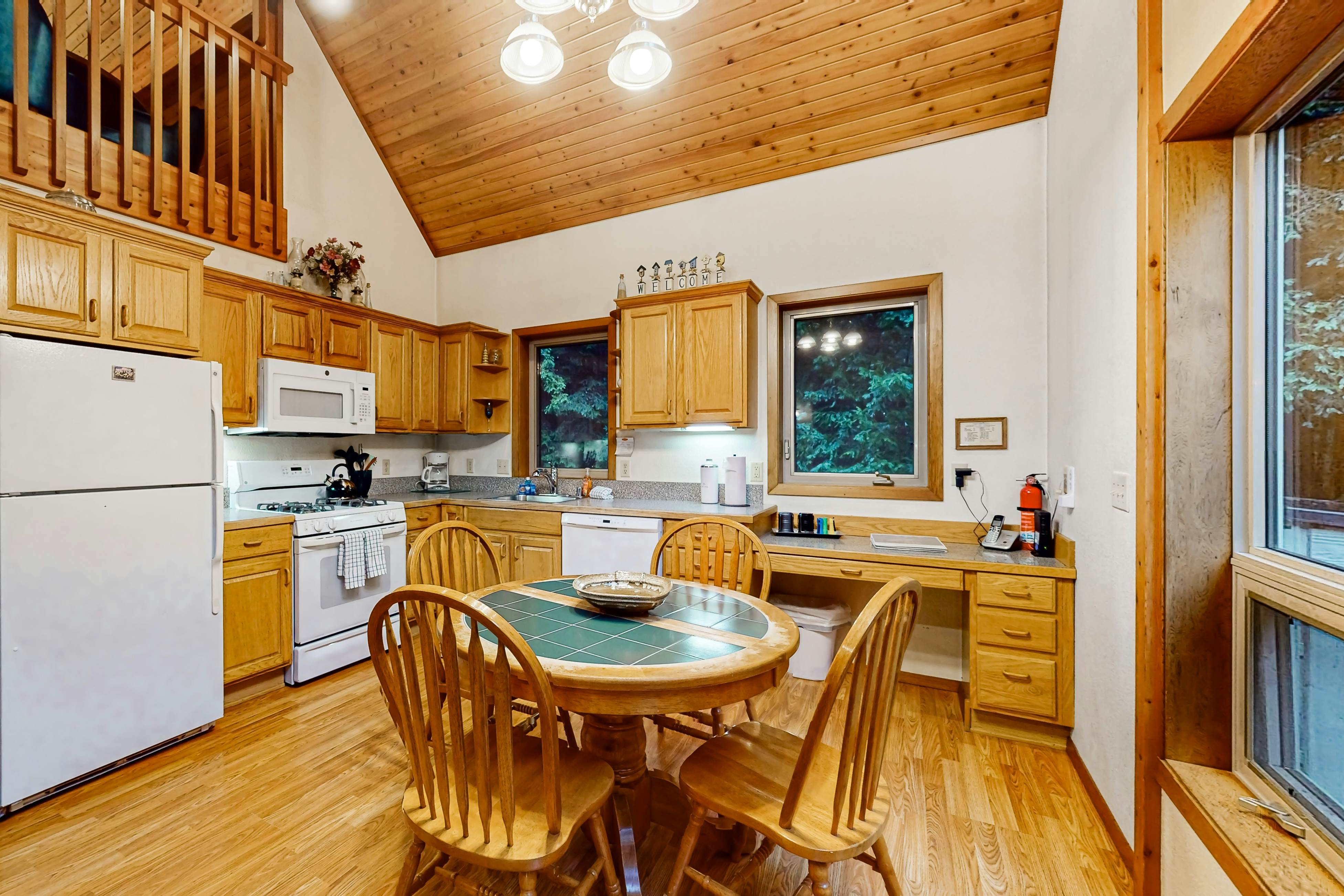 Mendocino Getaway: A-Frame with Hot Tub & Deck