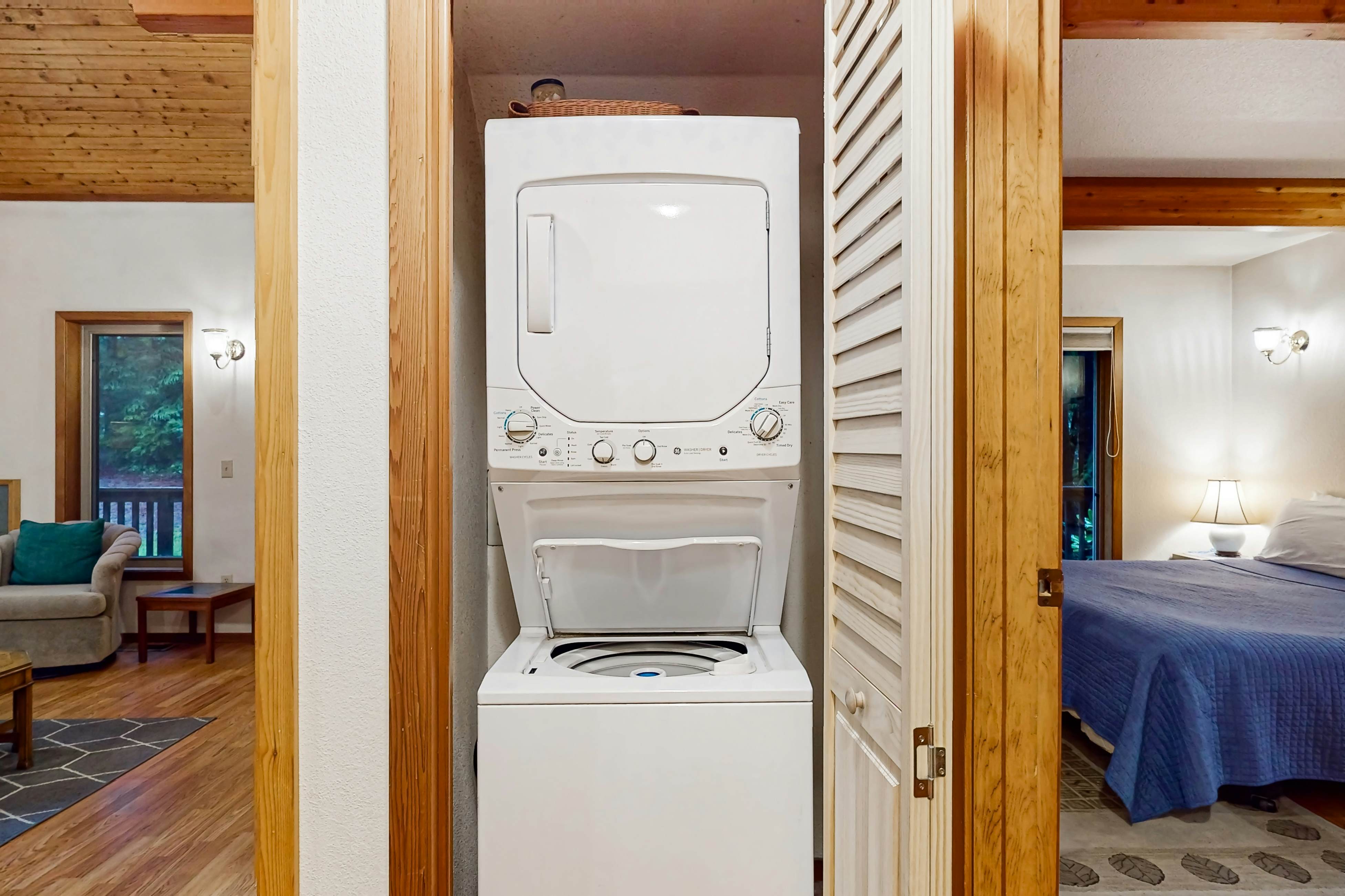 Mendocino Getaway: A-Frame with Hot Tub & Deck