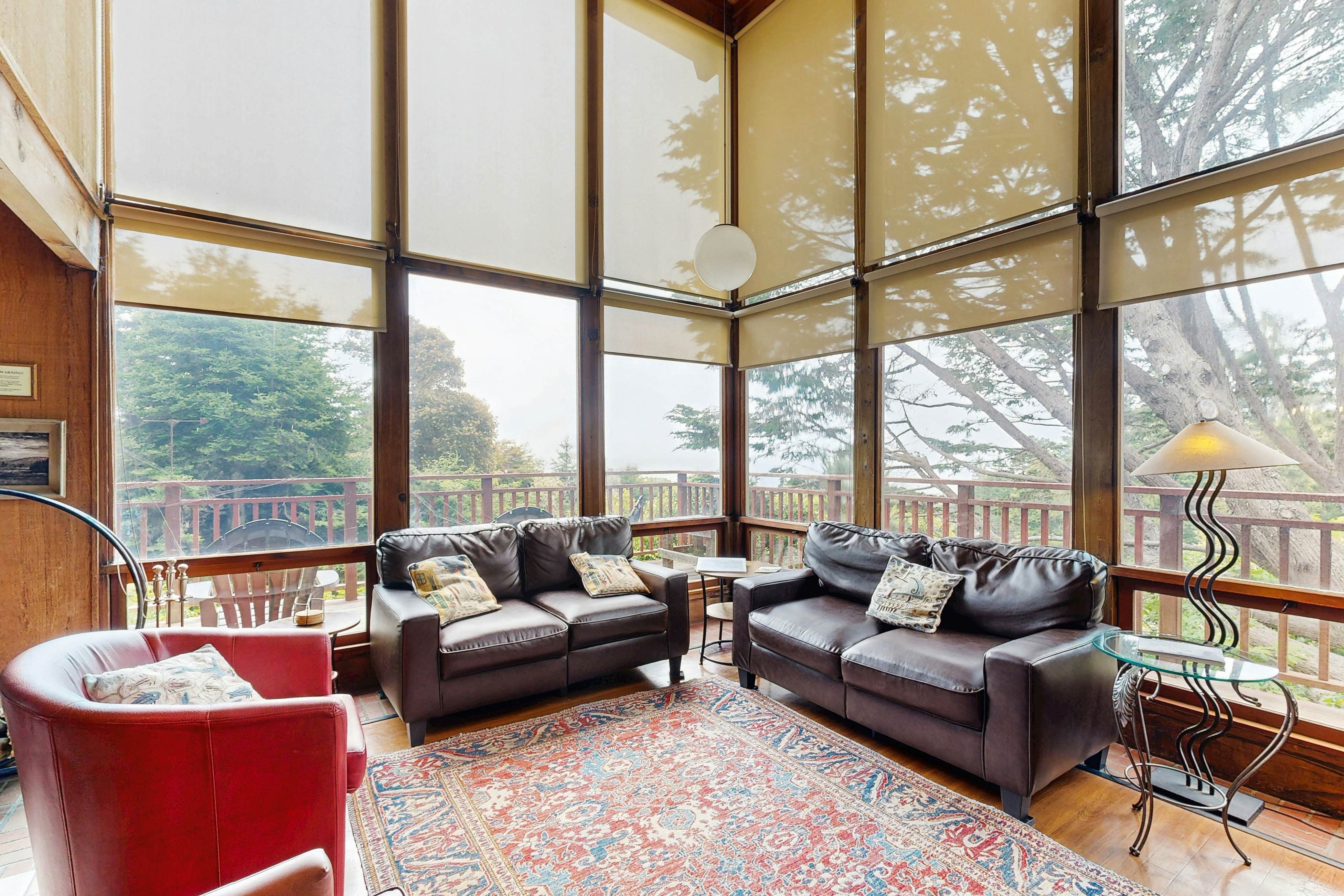 Coastal Home in Mendocino: WiFi, Fireplace & Pets