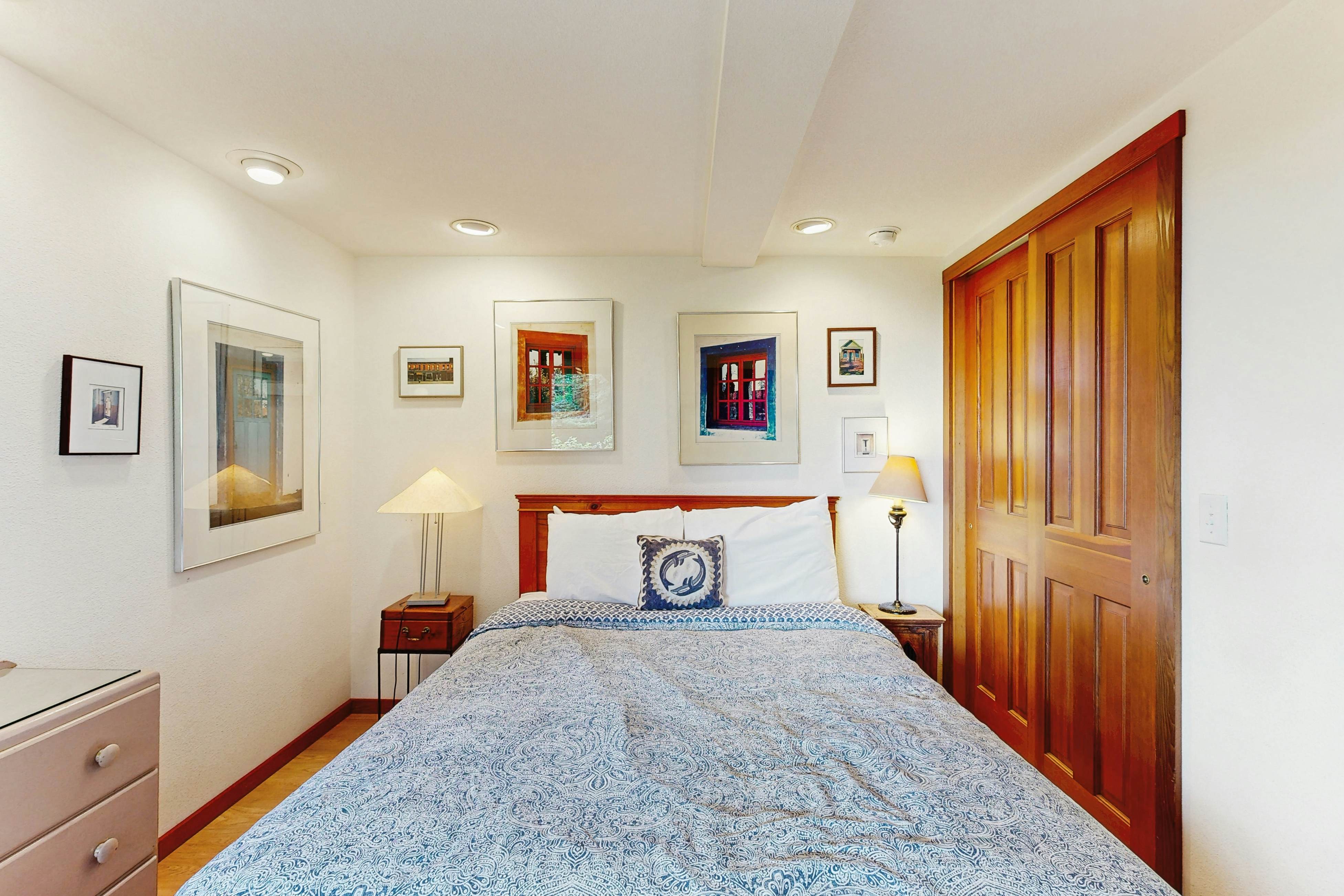 Coastal Home in Mendocino: WiFi, Fireplace & Pets