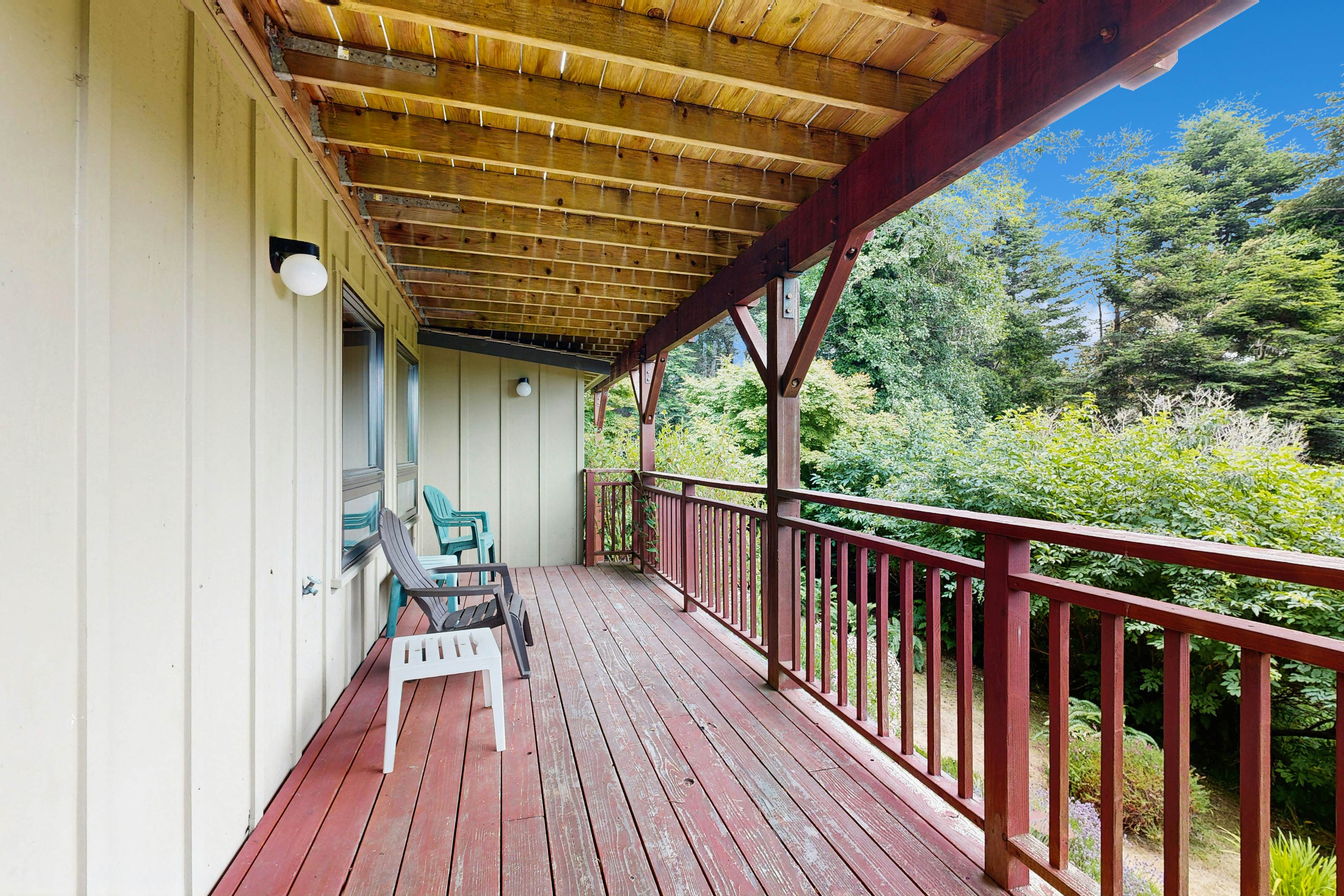 Coastal Home in Mendocino: WiFi, Fireplace & Pets