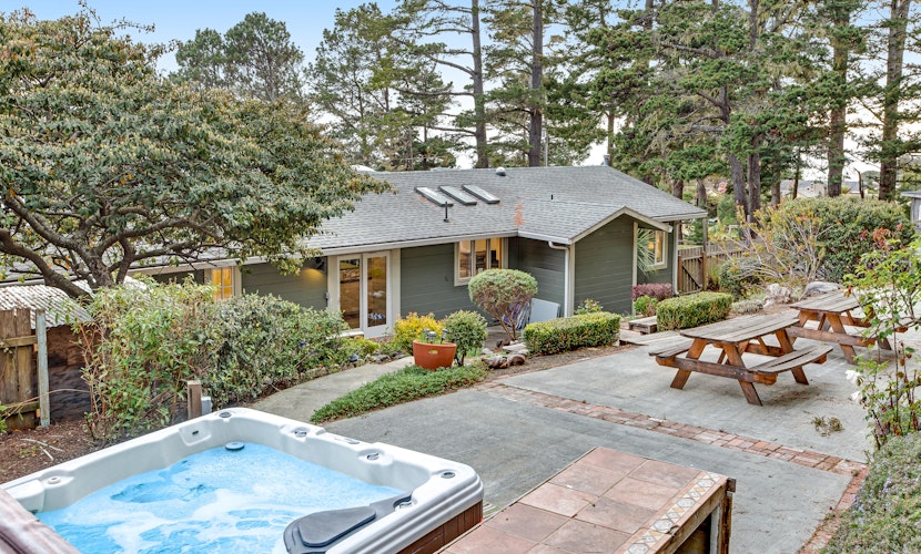 Updated Mendocino Home - Game Room, Russian Gulch