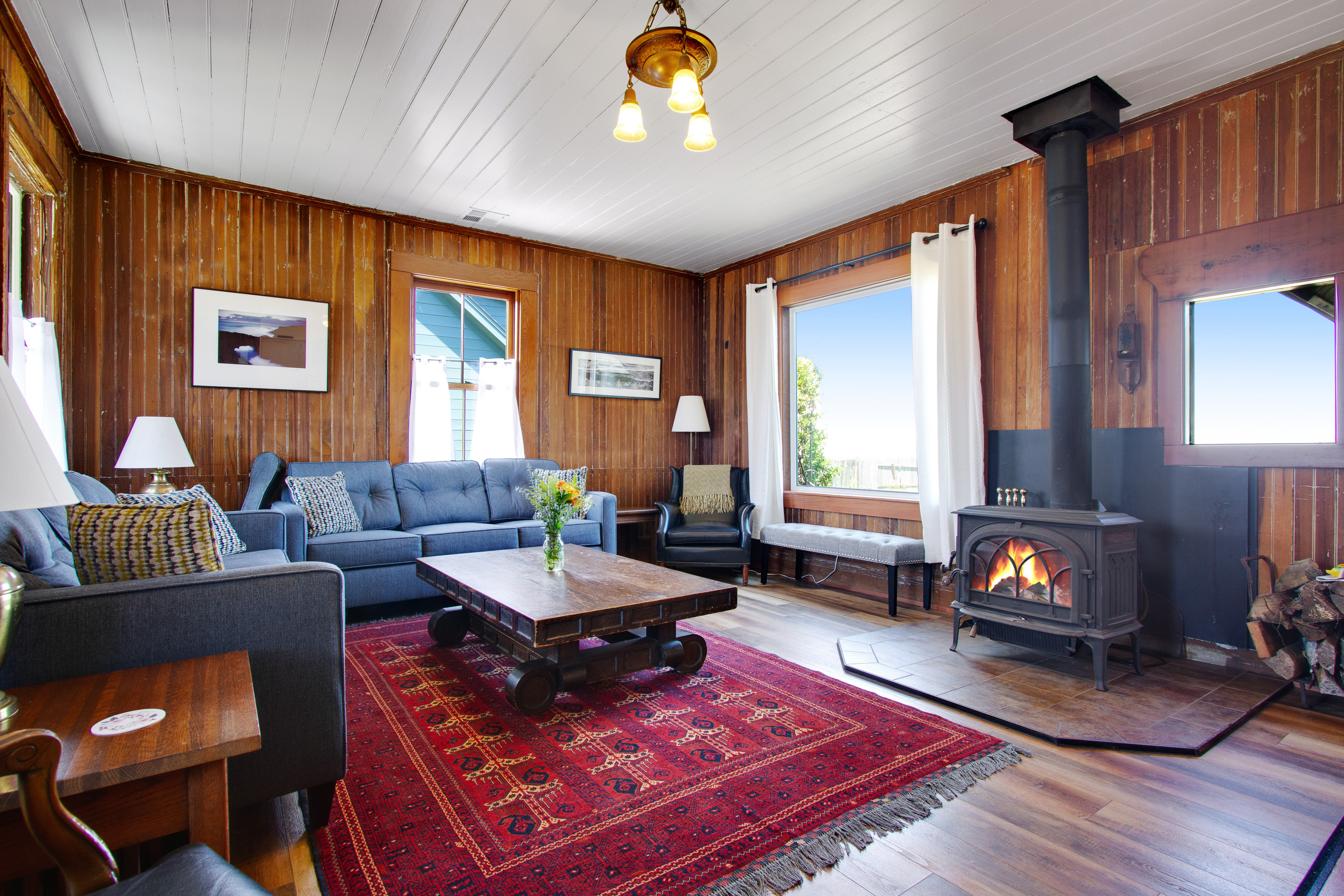 Spectacular Mendocino Home- Sea View, Sauna, Lofts