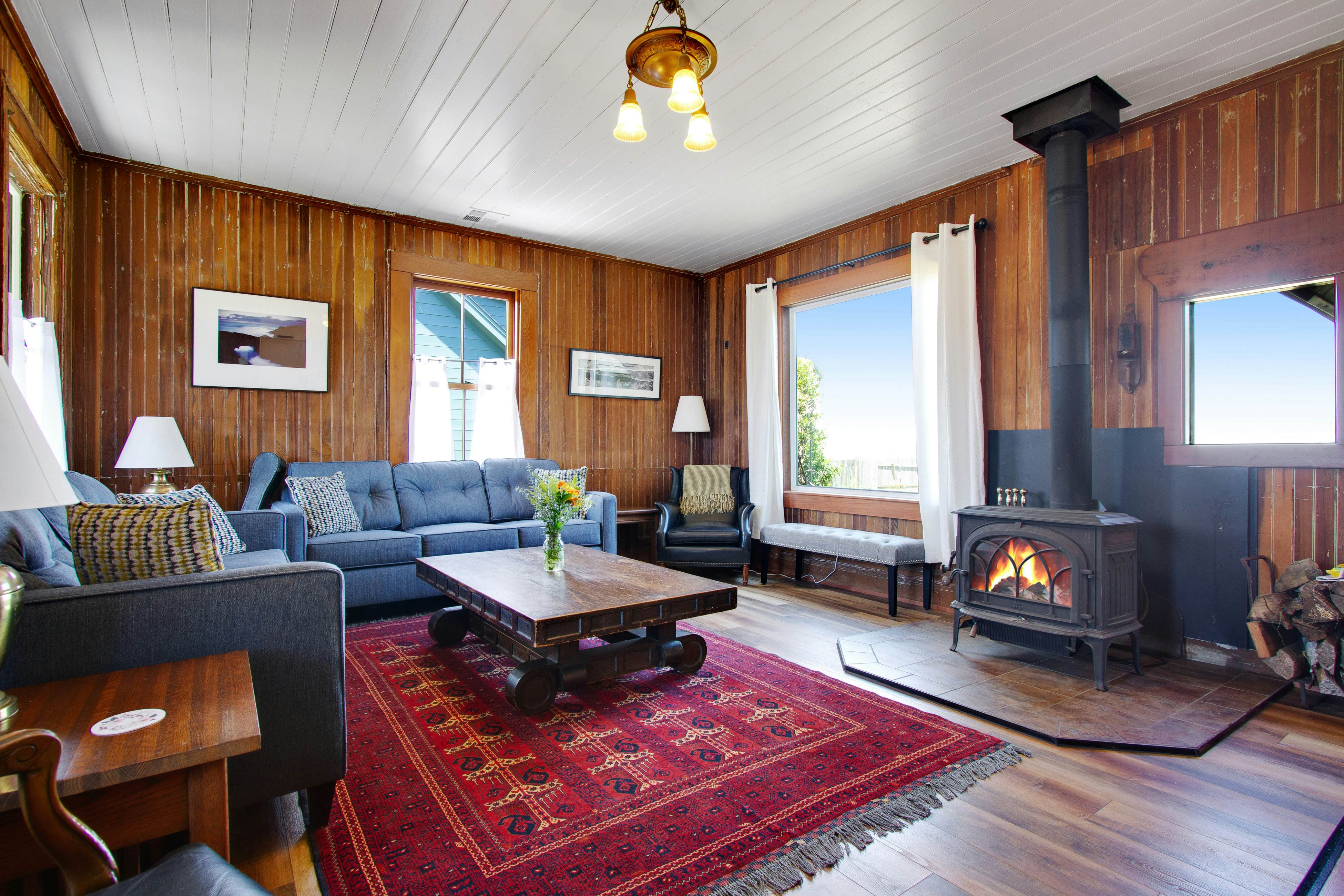 Spectacular Mendocino Home: Sea View, Sauna, Lofts