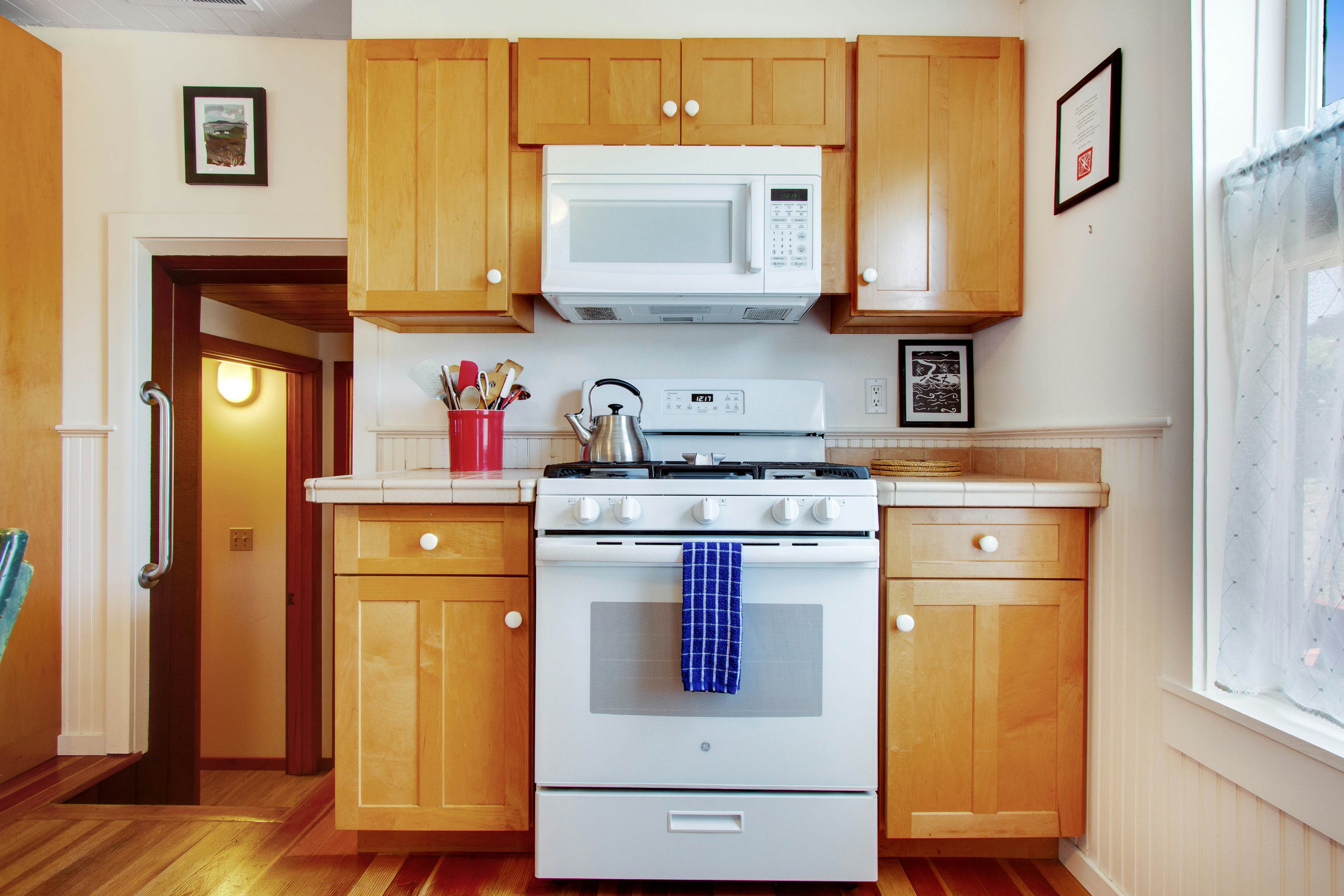 Spectacular Mendocino Home: Sea View, Sauna, Lofts