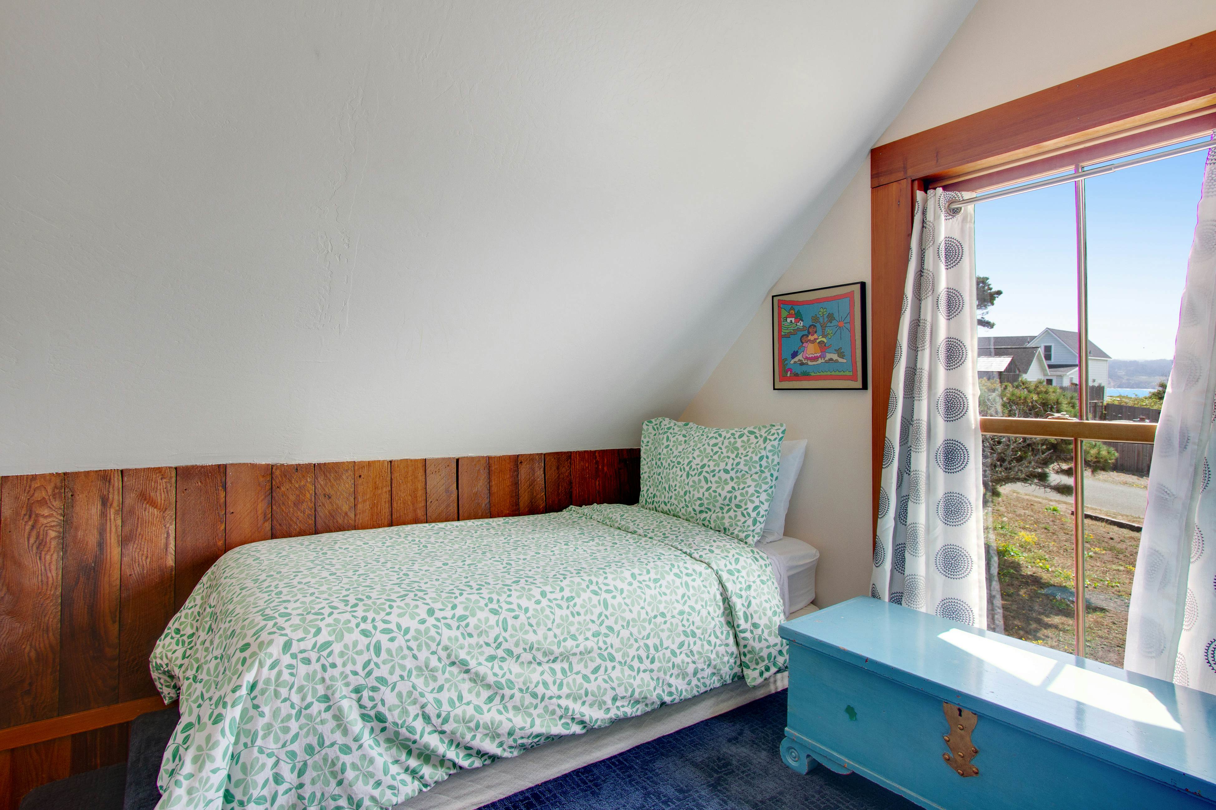 Spectacular Mendocino Home: Sea View, Sauna, Lofts