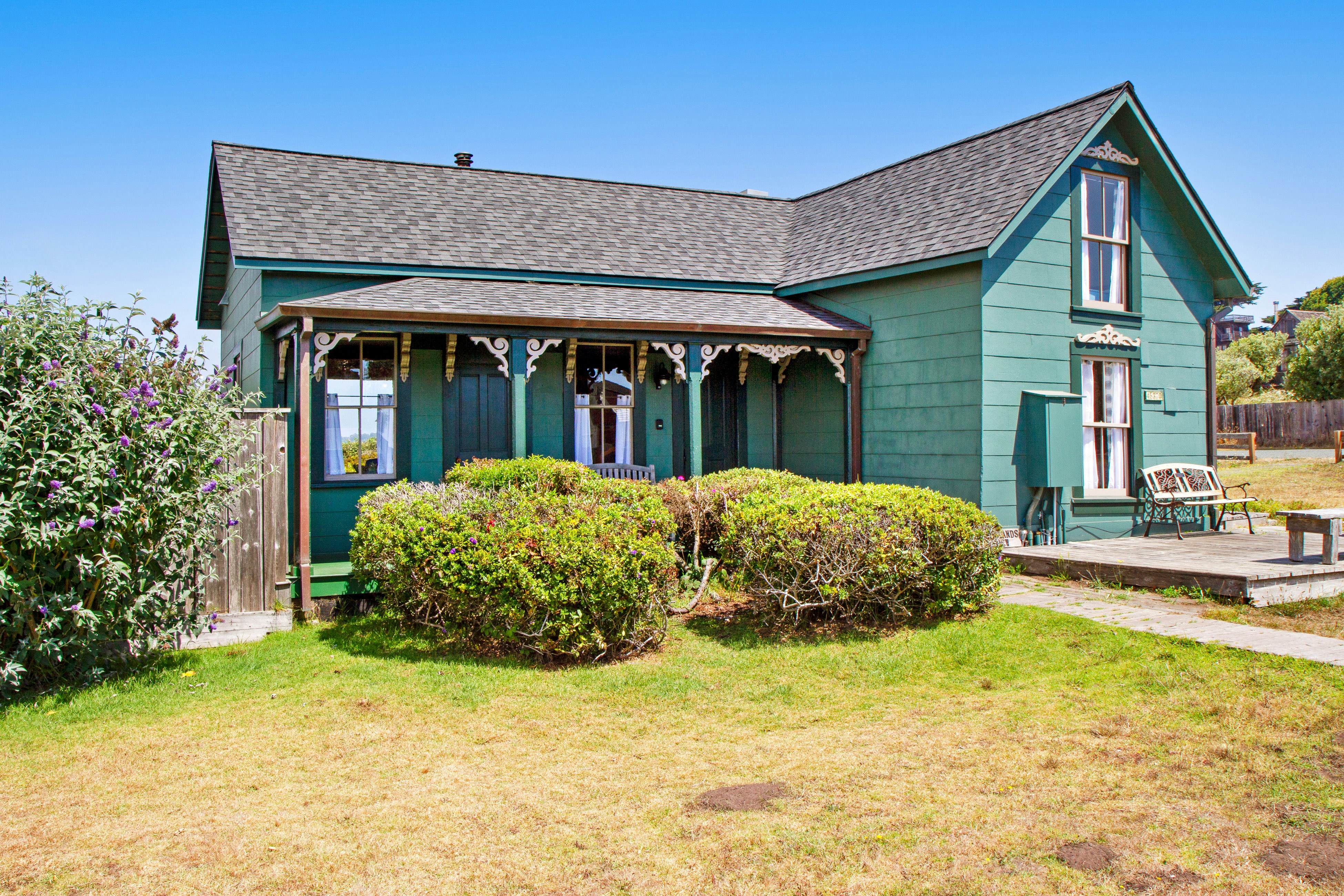 Spectacular Mendocino Home: Sea View, Sauna, Lofts