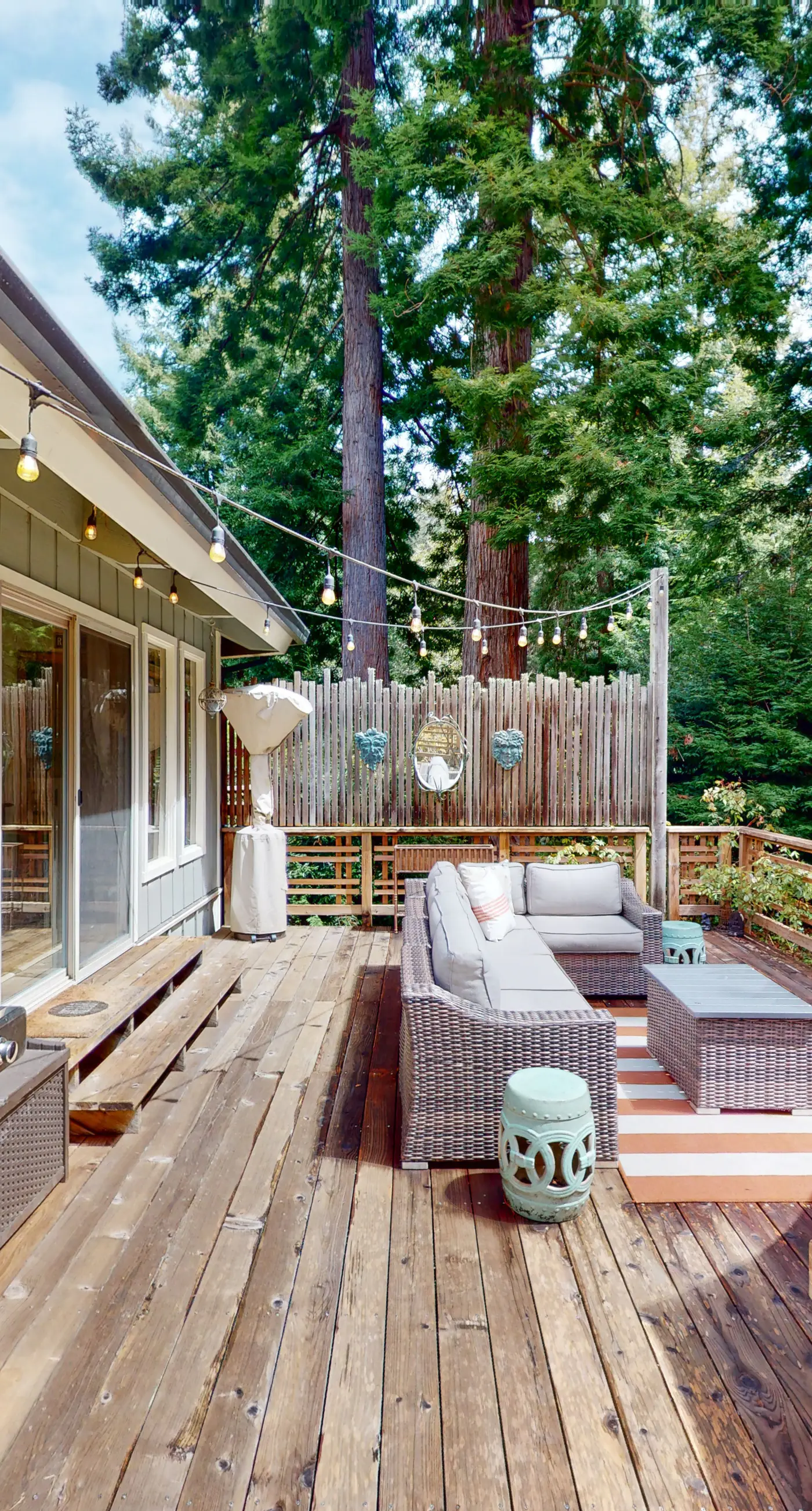 Mendocino Cozy Cabin-Large Patio, Grill & Garden