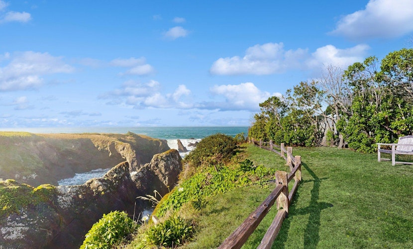 Oceanfront cottage with beach views & deck