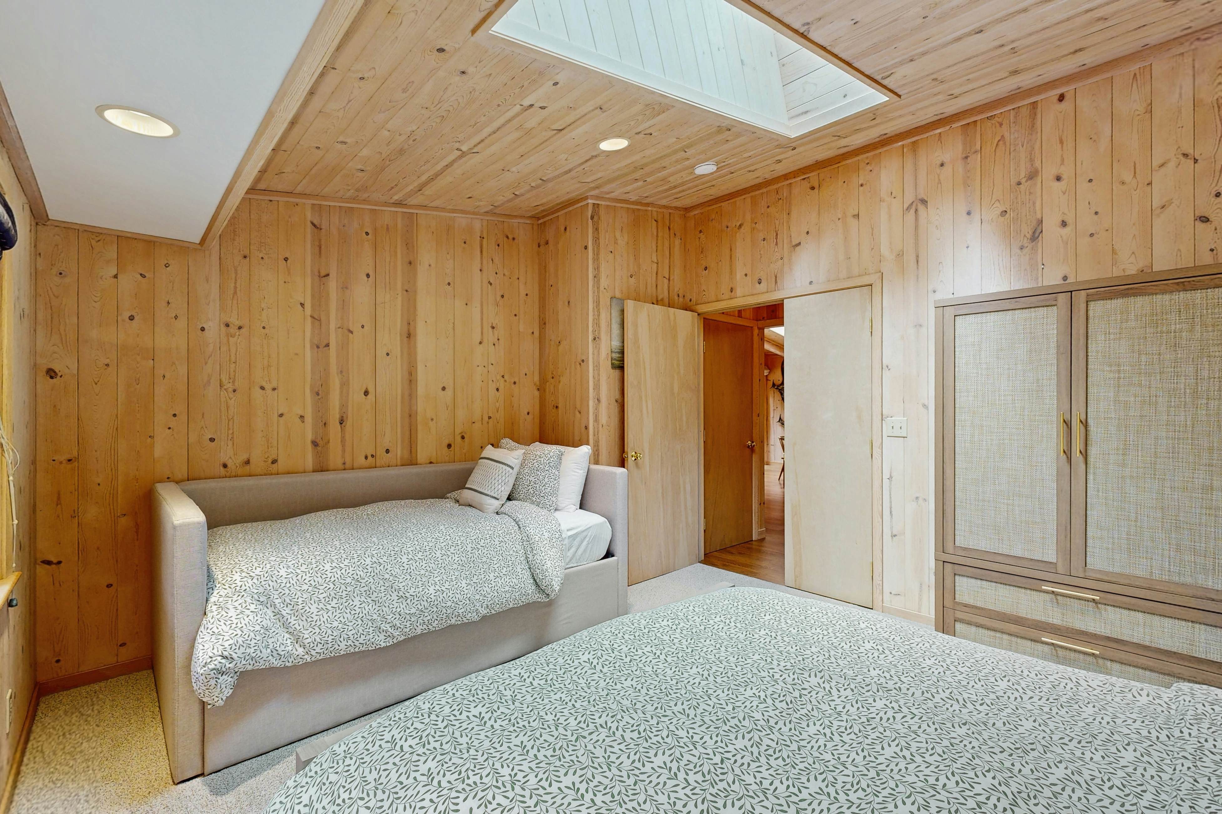 Cozy Forest View Home: Pet-Friendly, Large Deck 