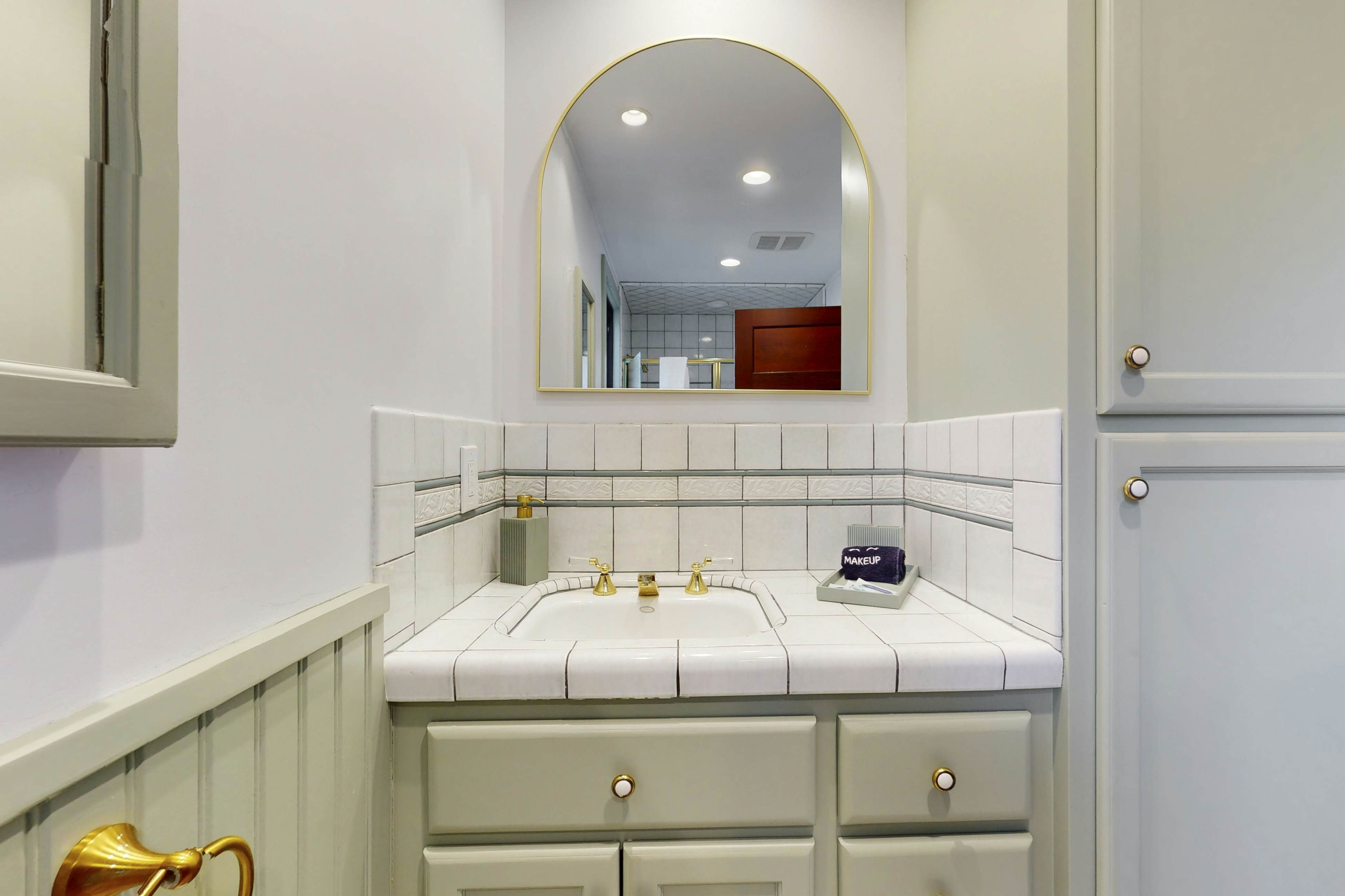 Mendocino Lodge with Hot Tub and Fireplace