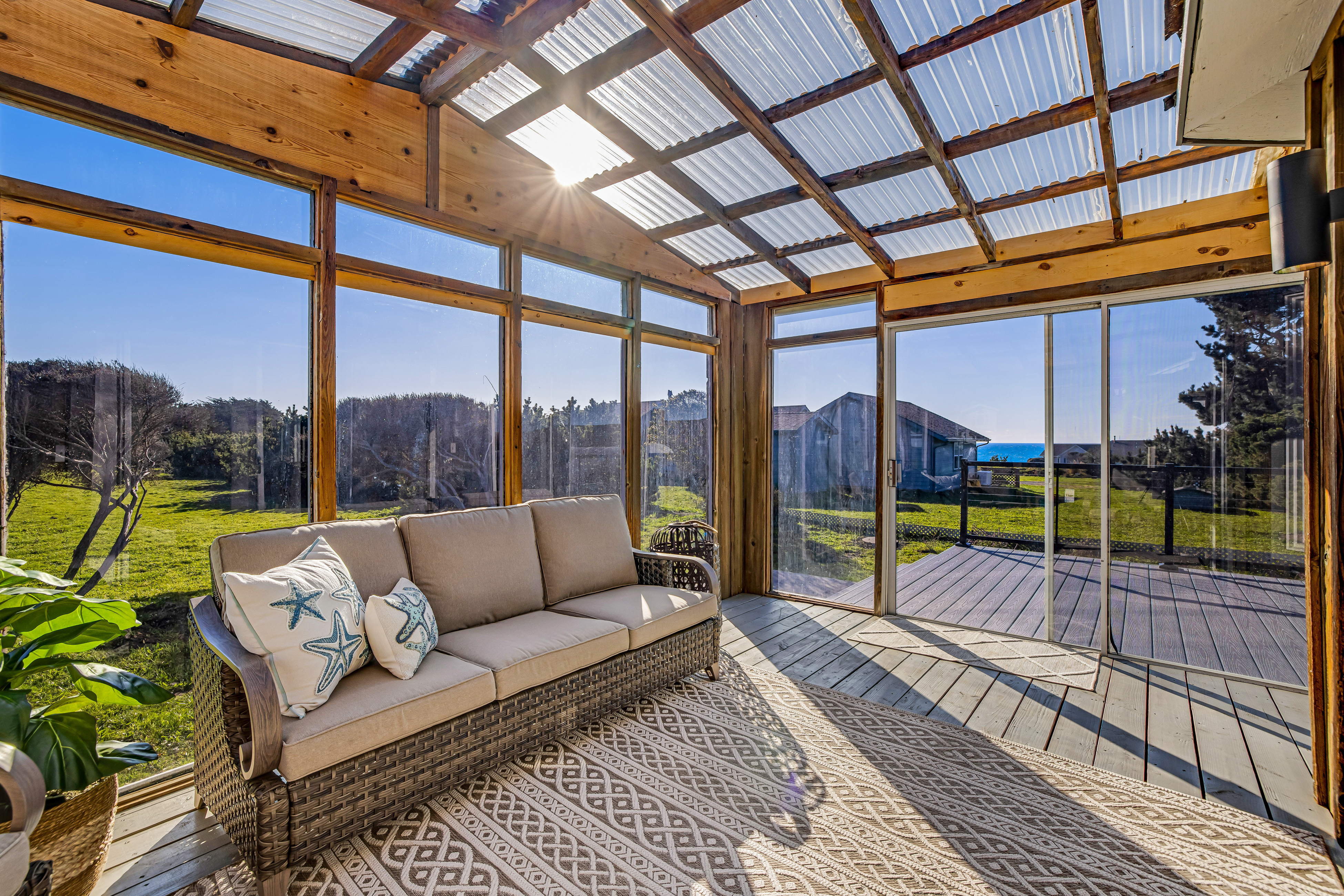 Stylish House with Ocean Views, Hot Tub, Game Room