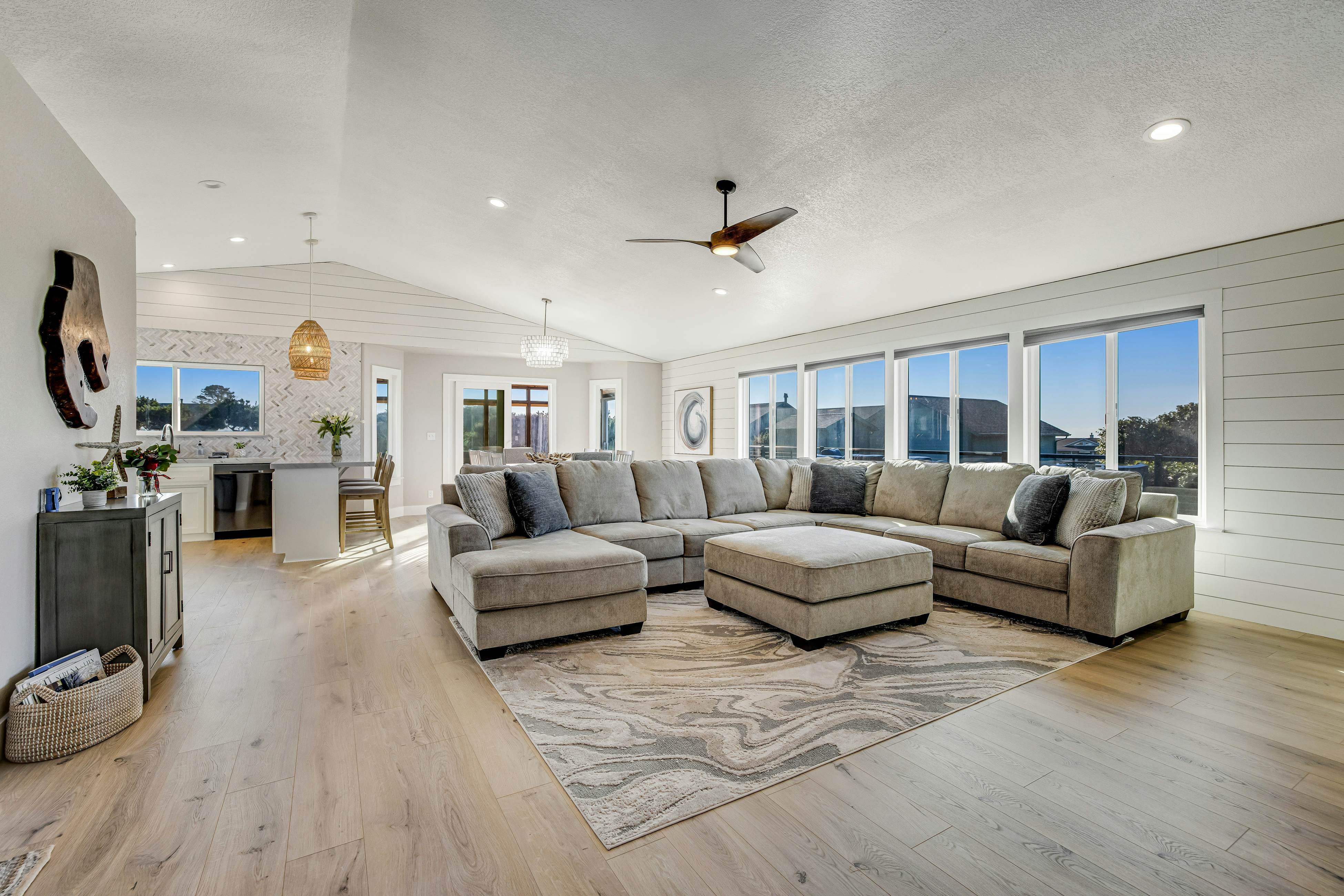 Stylish House with Ocean Views, Hot Tub, Game Room