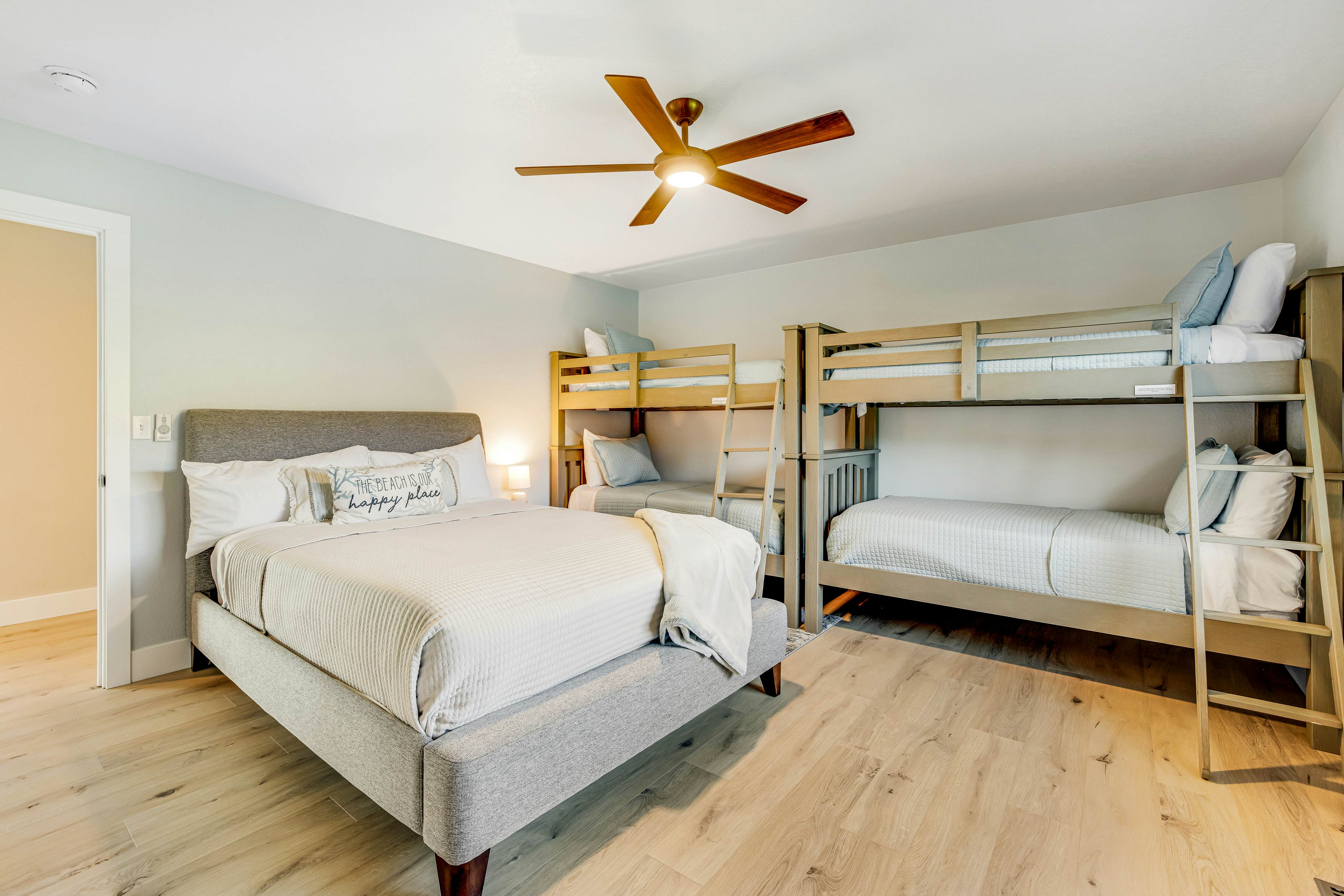 Stylish House with Ocean Views, Hot Tub, Game Room