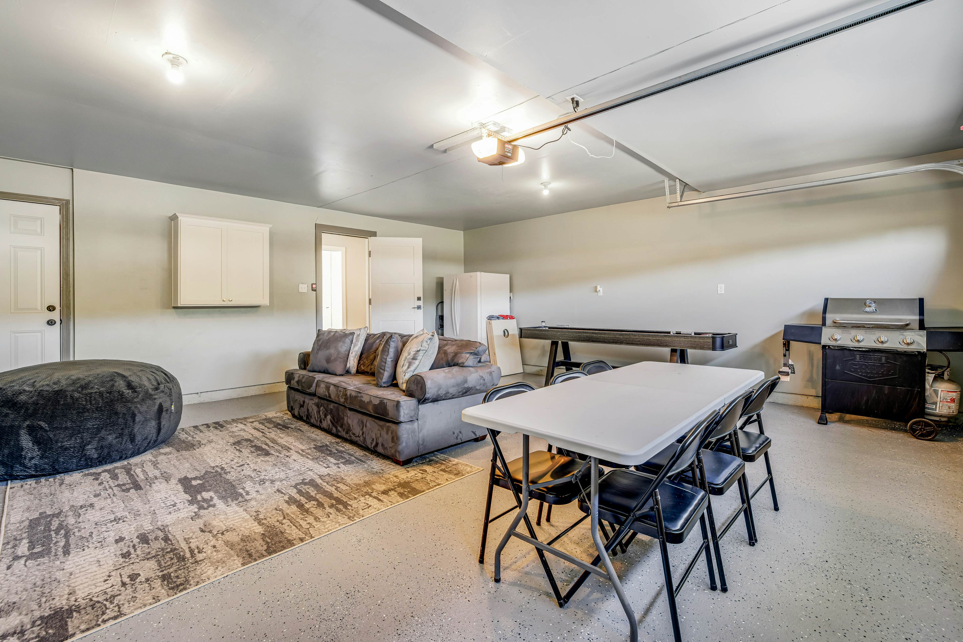 Stylish House with Ocean Views, Hot Tub, Game Room