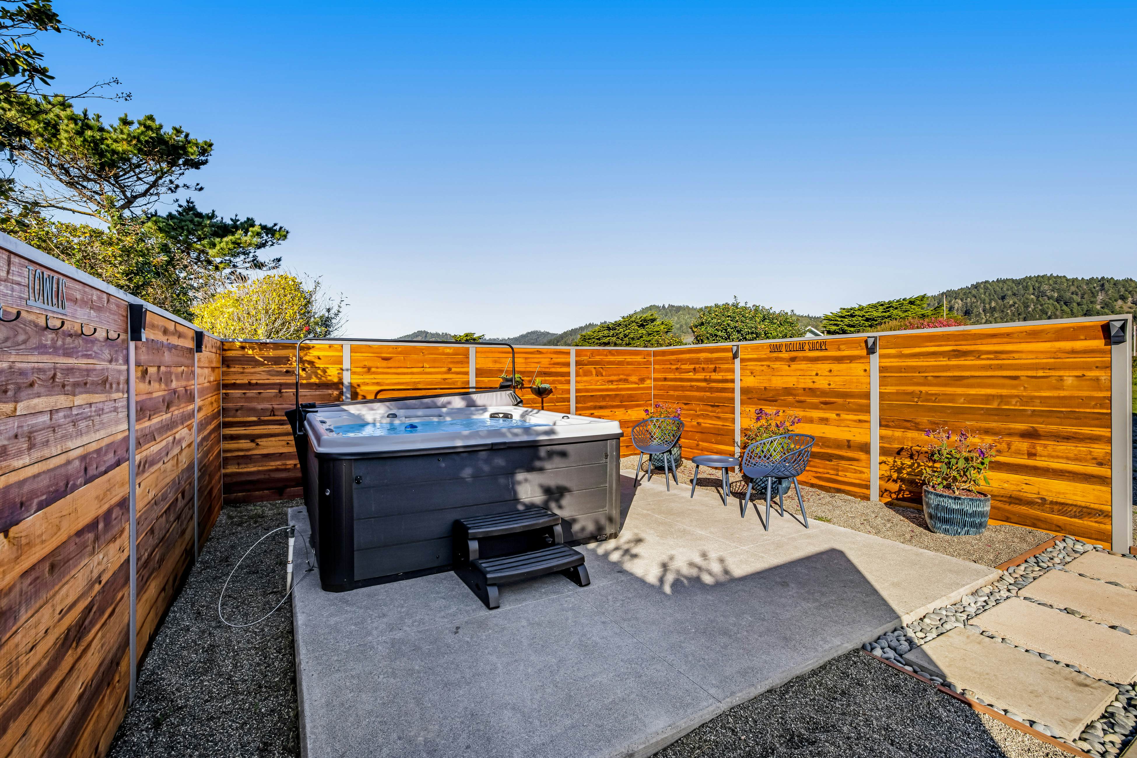 Stylish House with Ocean Views, Hot Tub, Game Room