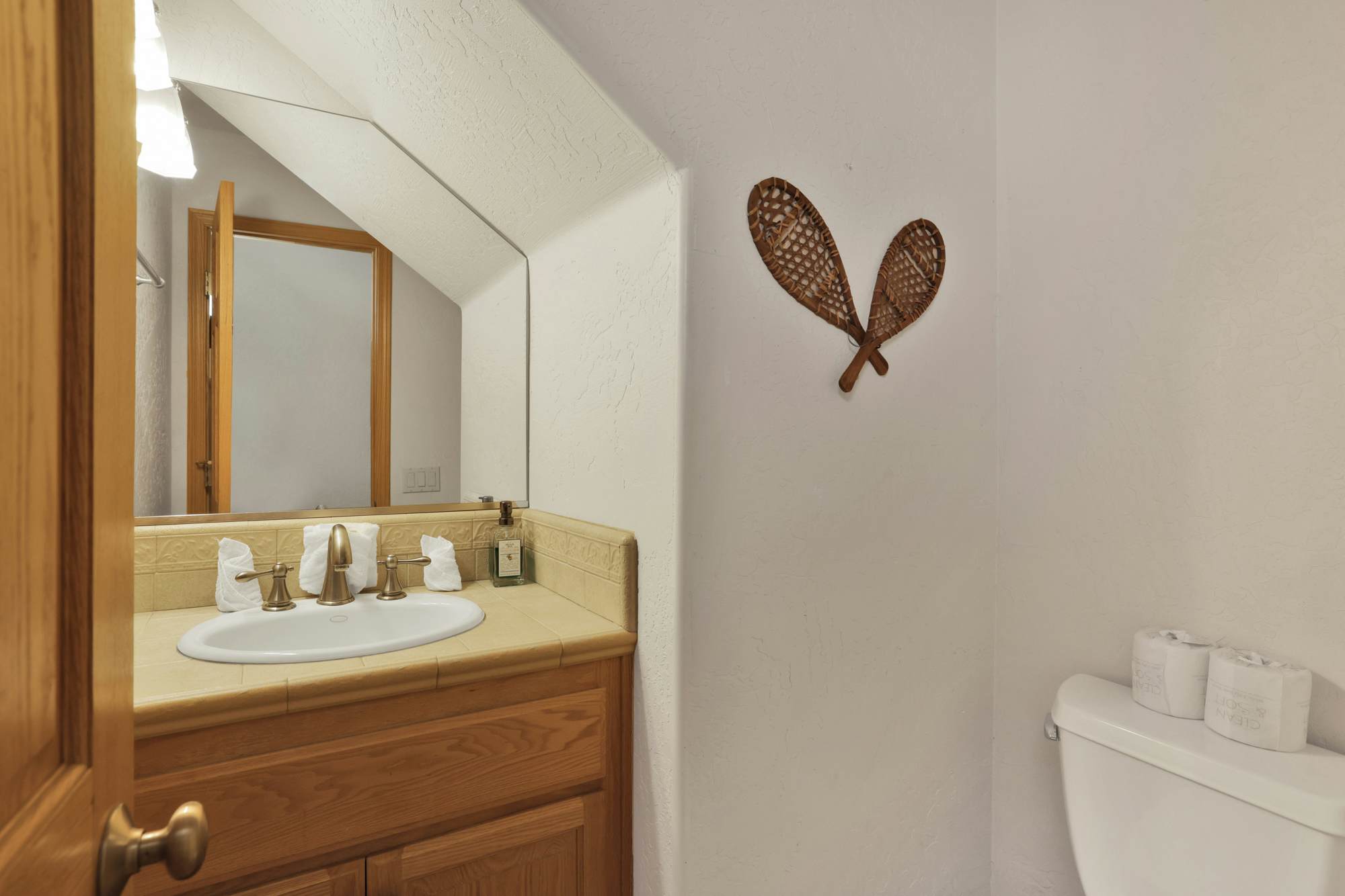 2620- Brownie Resort Retreat