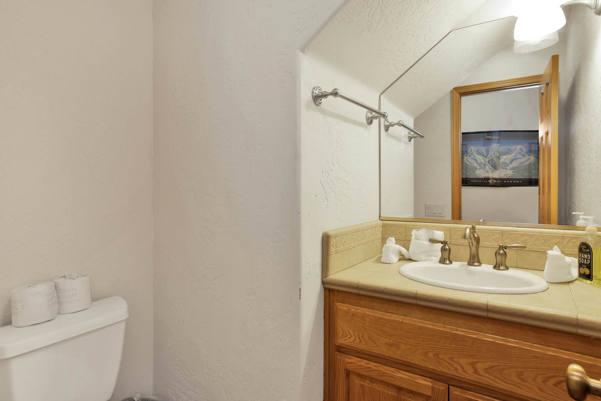 2620- Brownie Resort Retreat