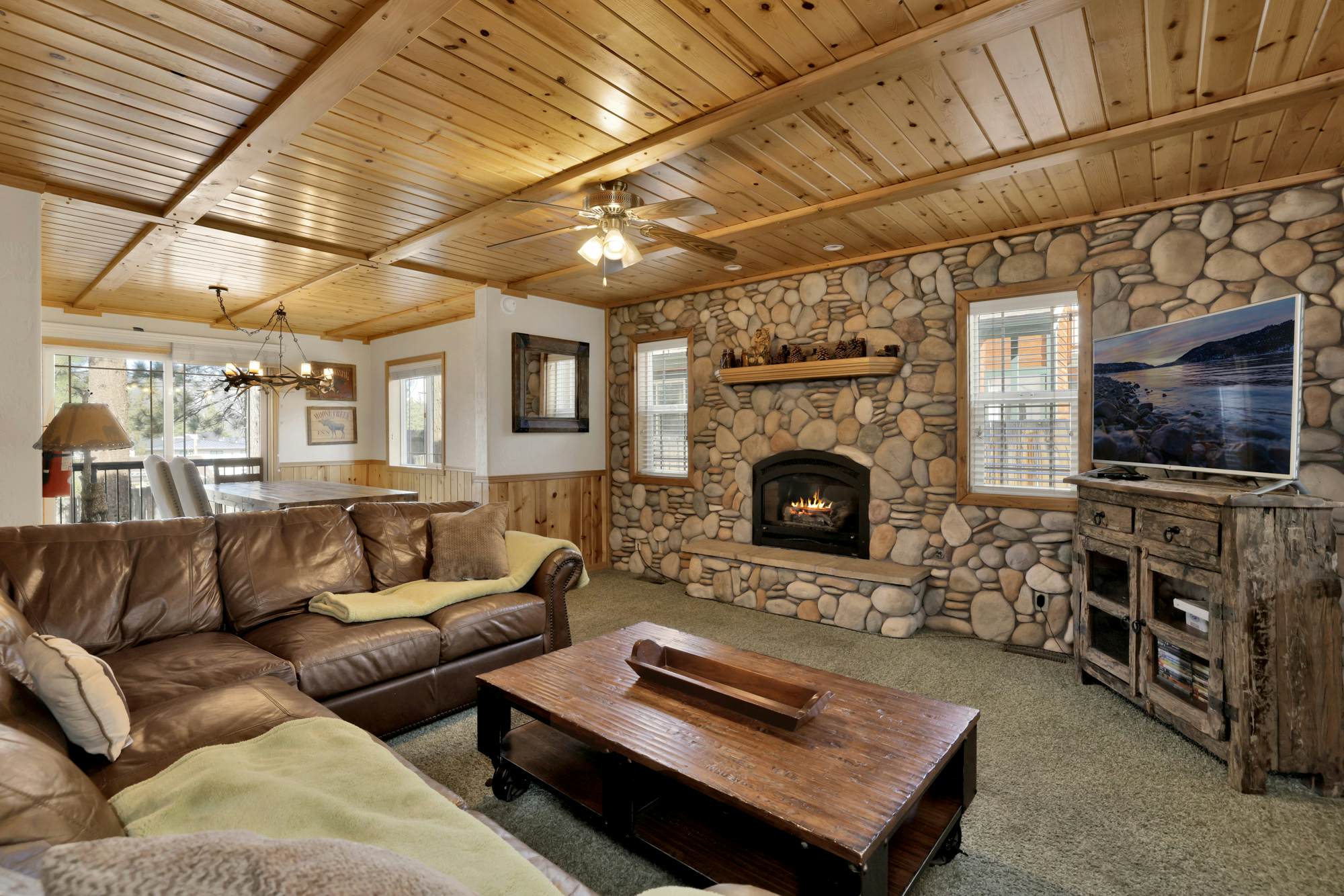 2618- Brownie Resort