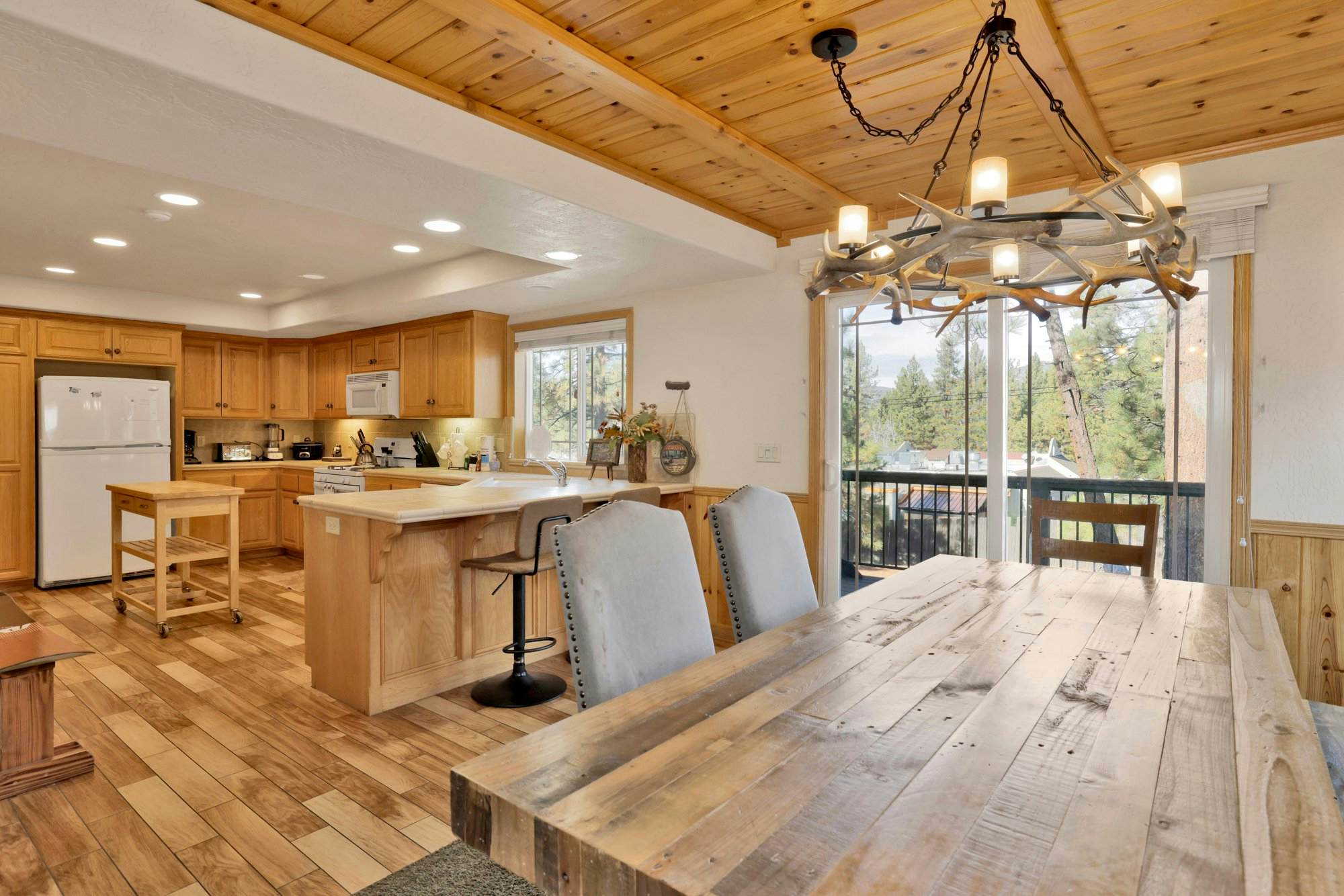 2618- Brownie Resort