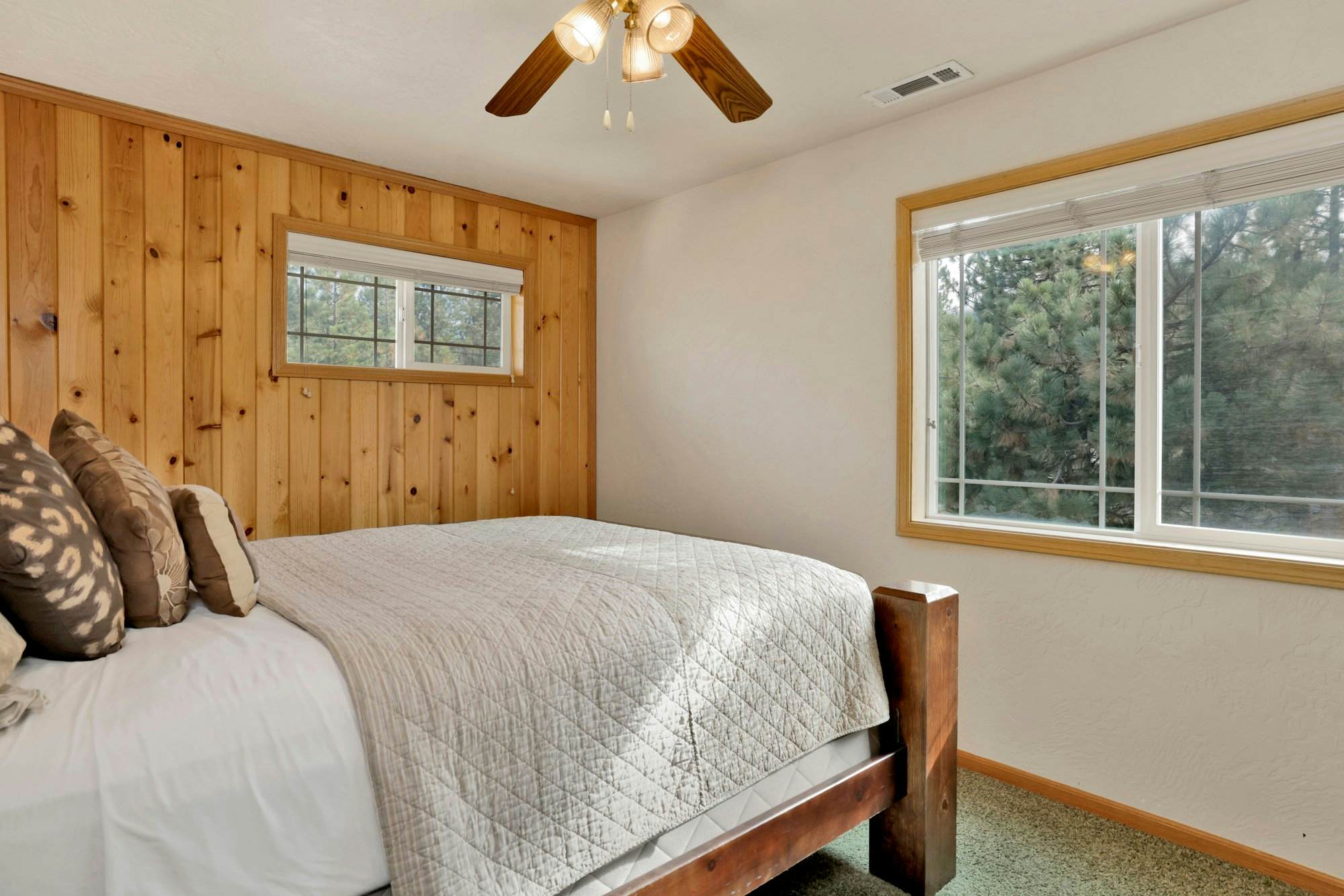 2618- Brownie Resort