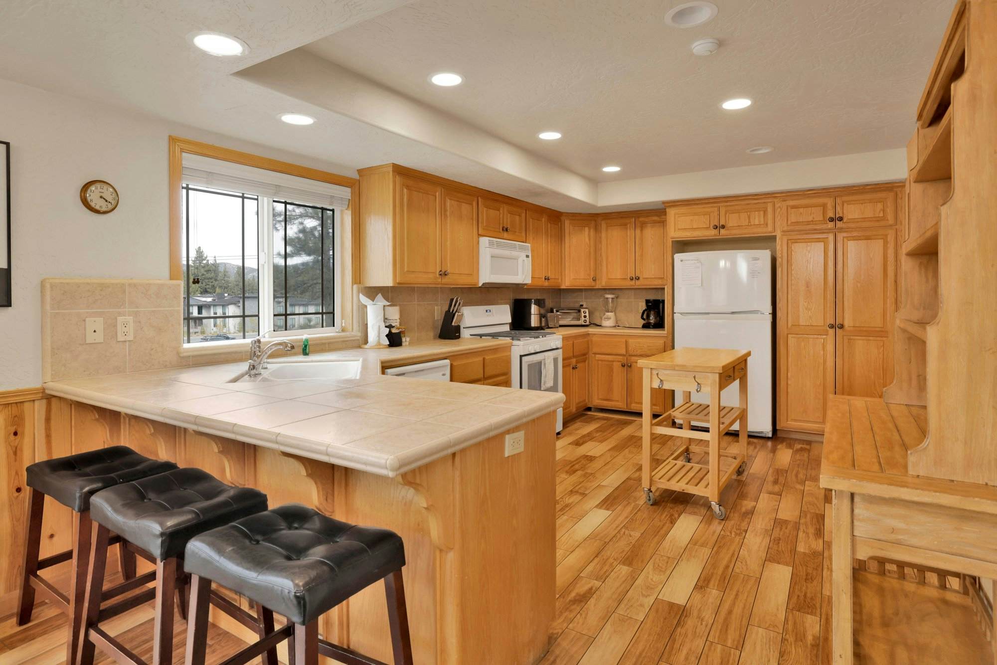 2619- Brownie Retreat