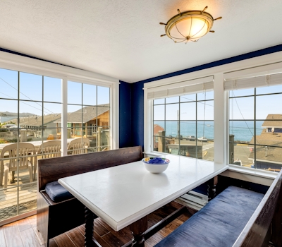 Beach View Dog Friendly Home with Gas Fireplace Deck Beach Access and Free WiFi