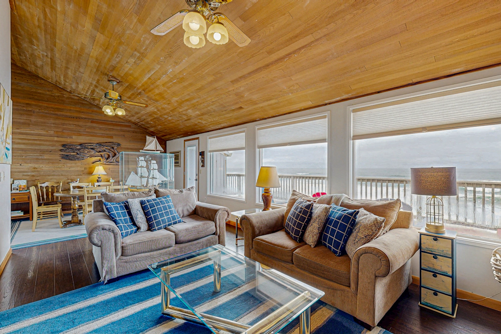 Dog friendly home with oceanfront location and fireplace walk to the beach