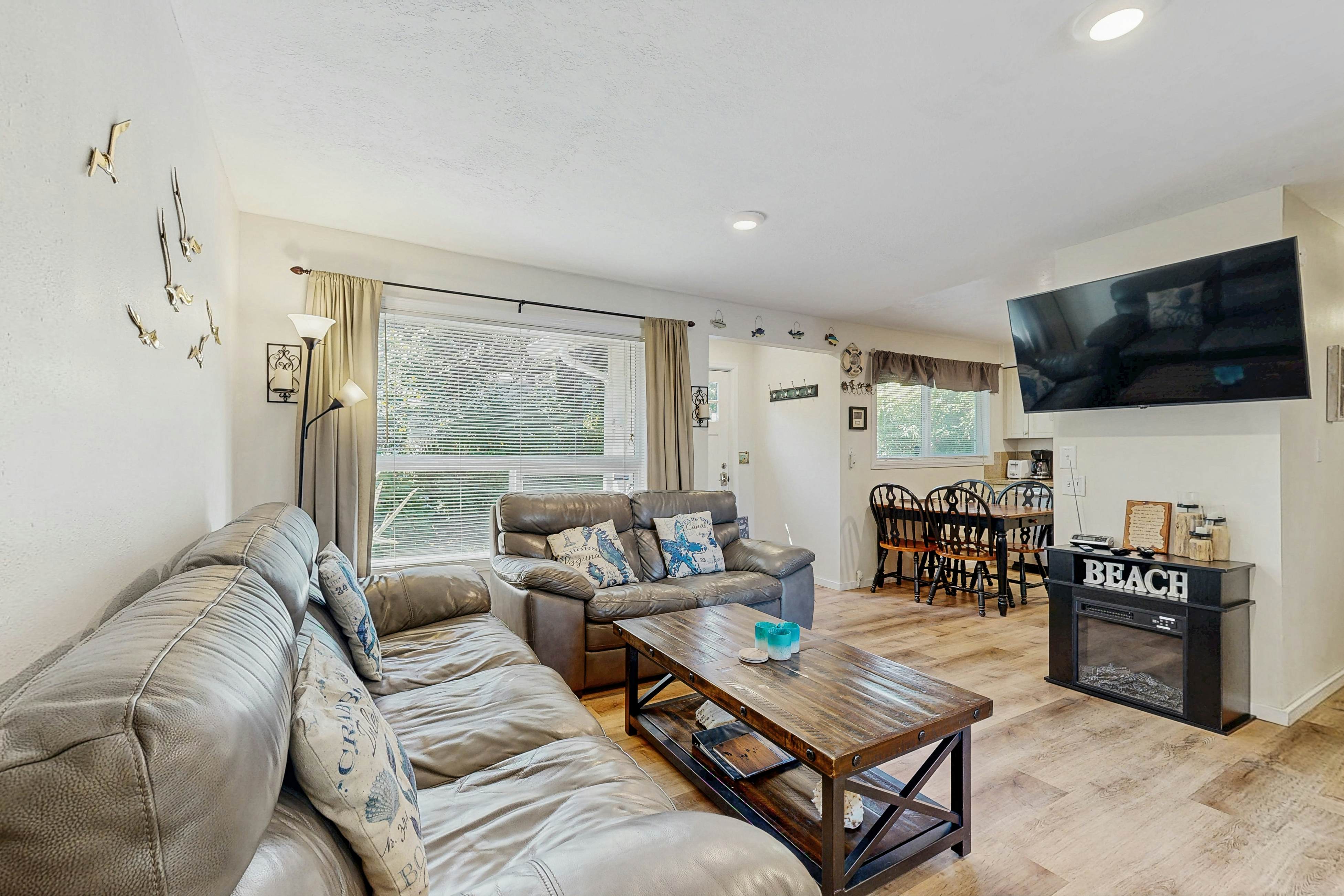 Dog-Friendly Oregon Coast Getaway with Private Hot Tub