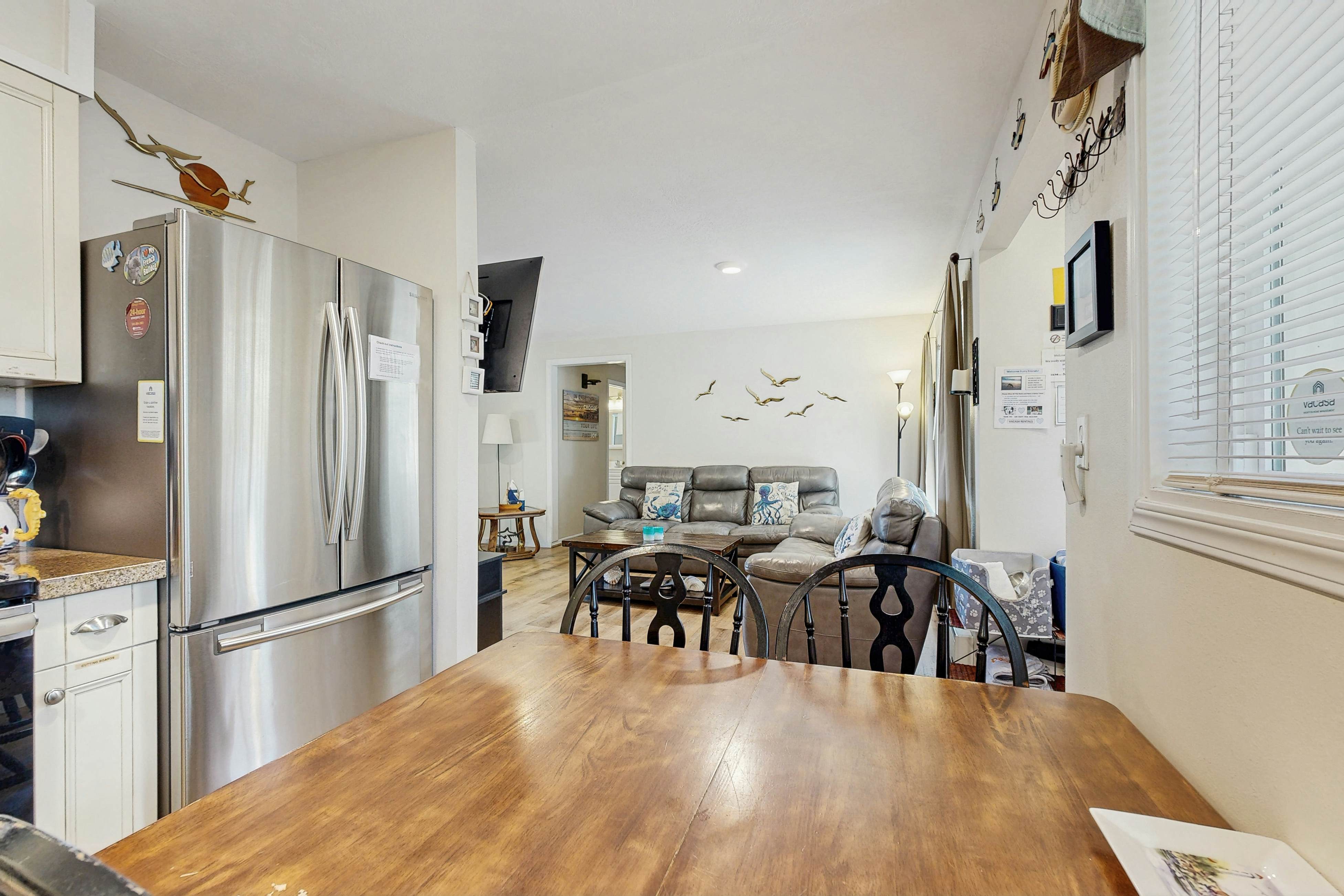 Dog-Friendly Oregon Coast Getaway with Private Hot Tub