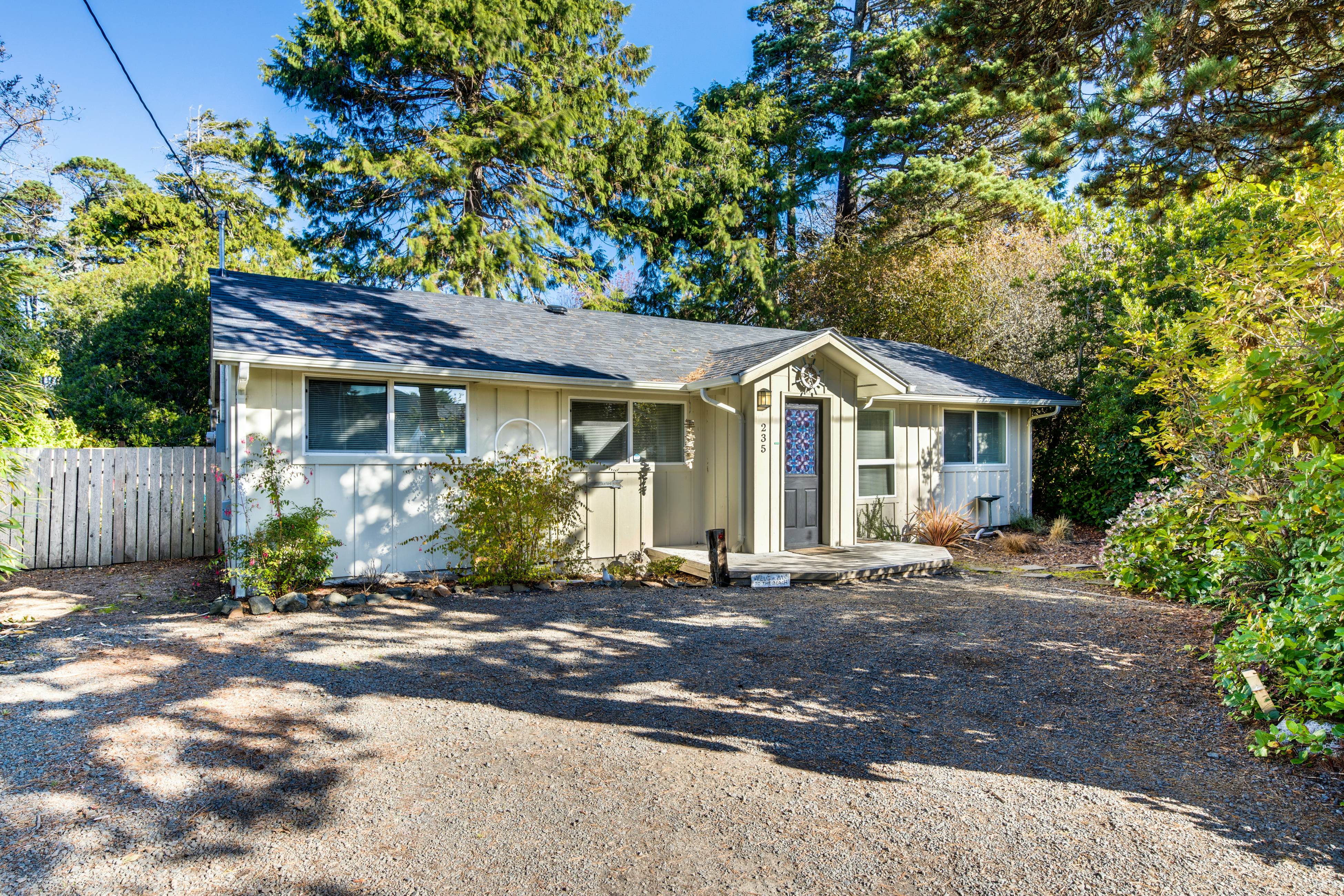 Dog-Friendly Oregon Coast Getaway with Private Hot Tub