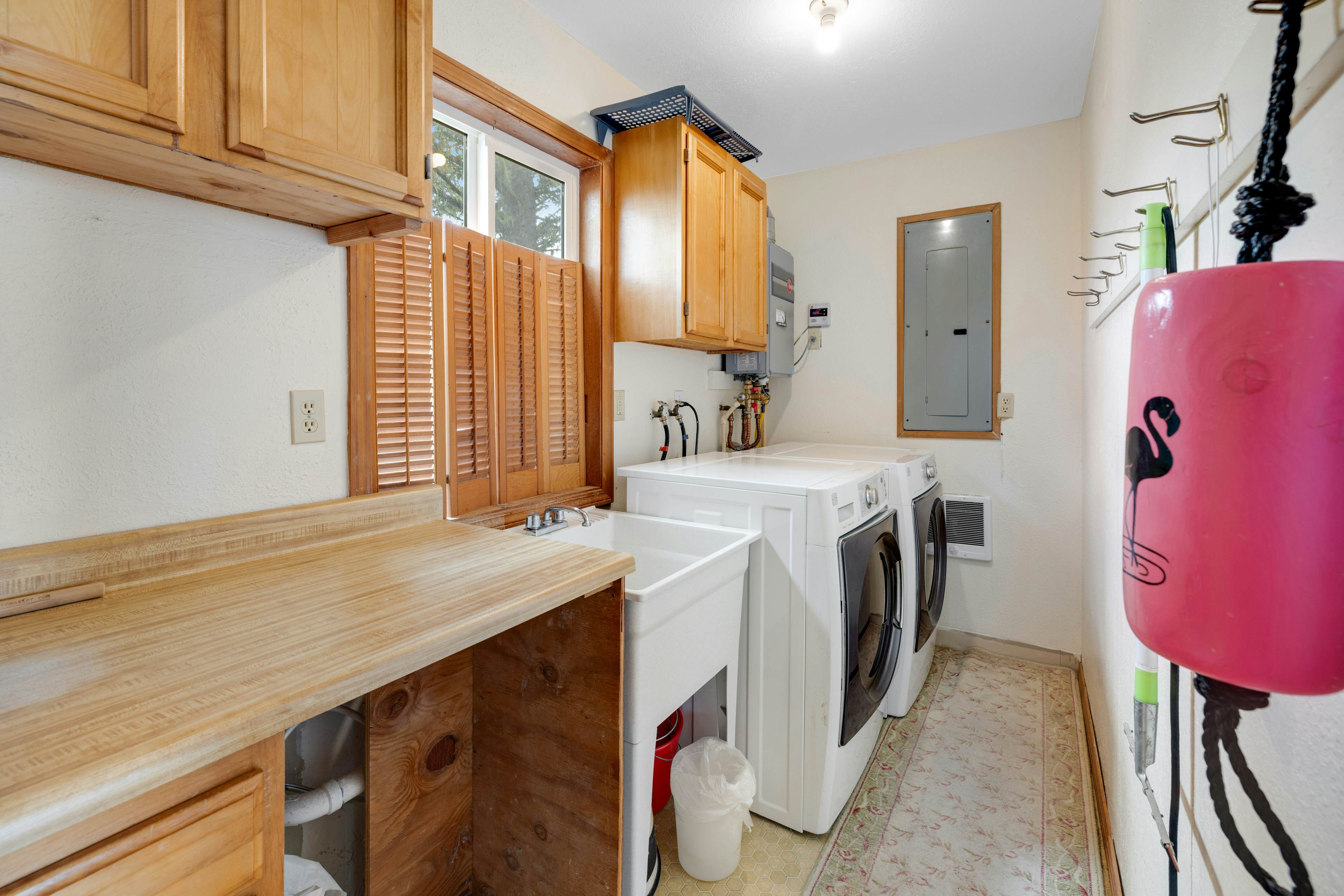 Historic Waterfront Home with Ocean Views, Great Location - Dogs OK