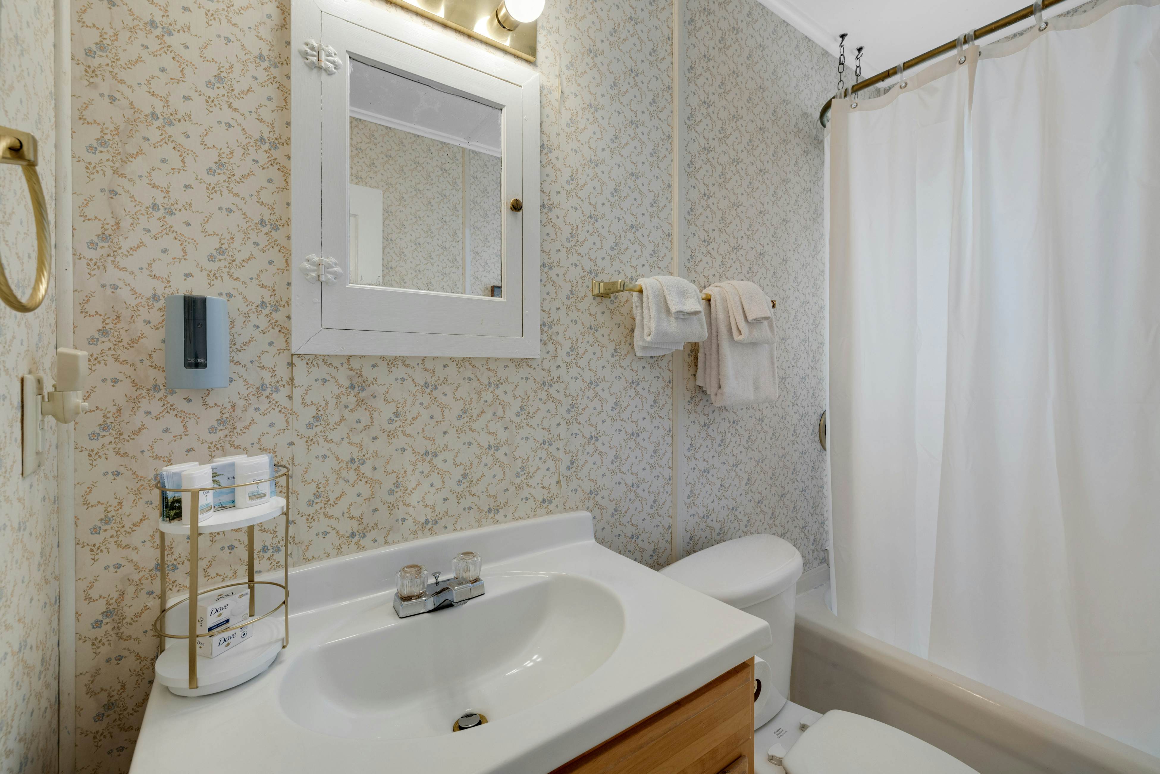 Historic Waterfront Home with Ocean Views, Great Location - Dogs OK