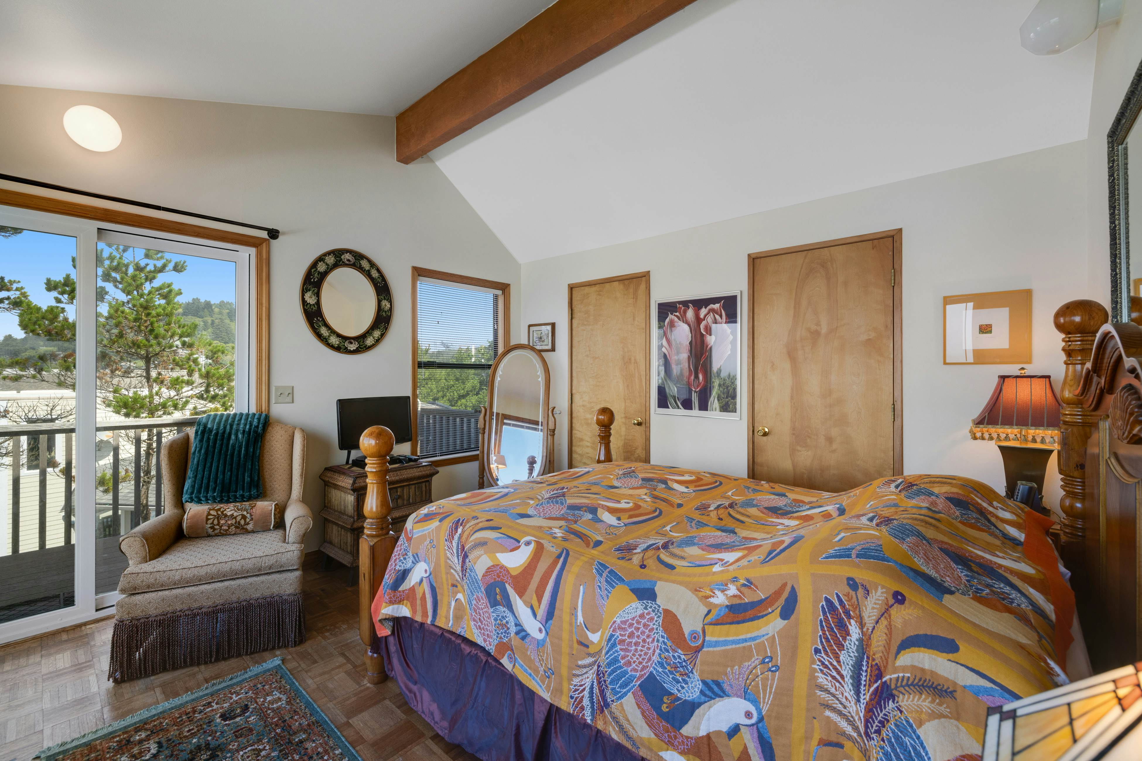 Historic Waterfront Home with Ocean Views, Great Location - Dogs OK