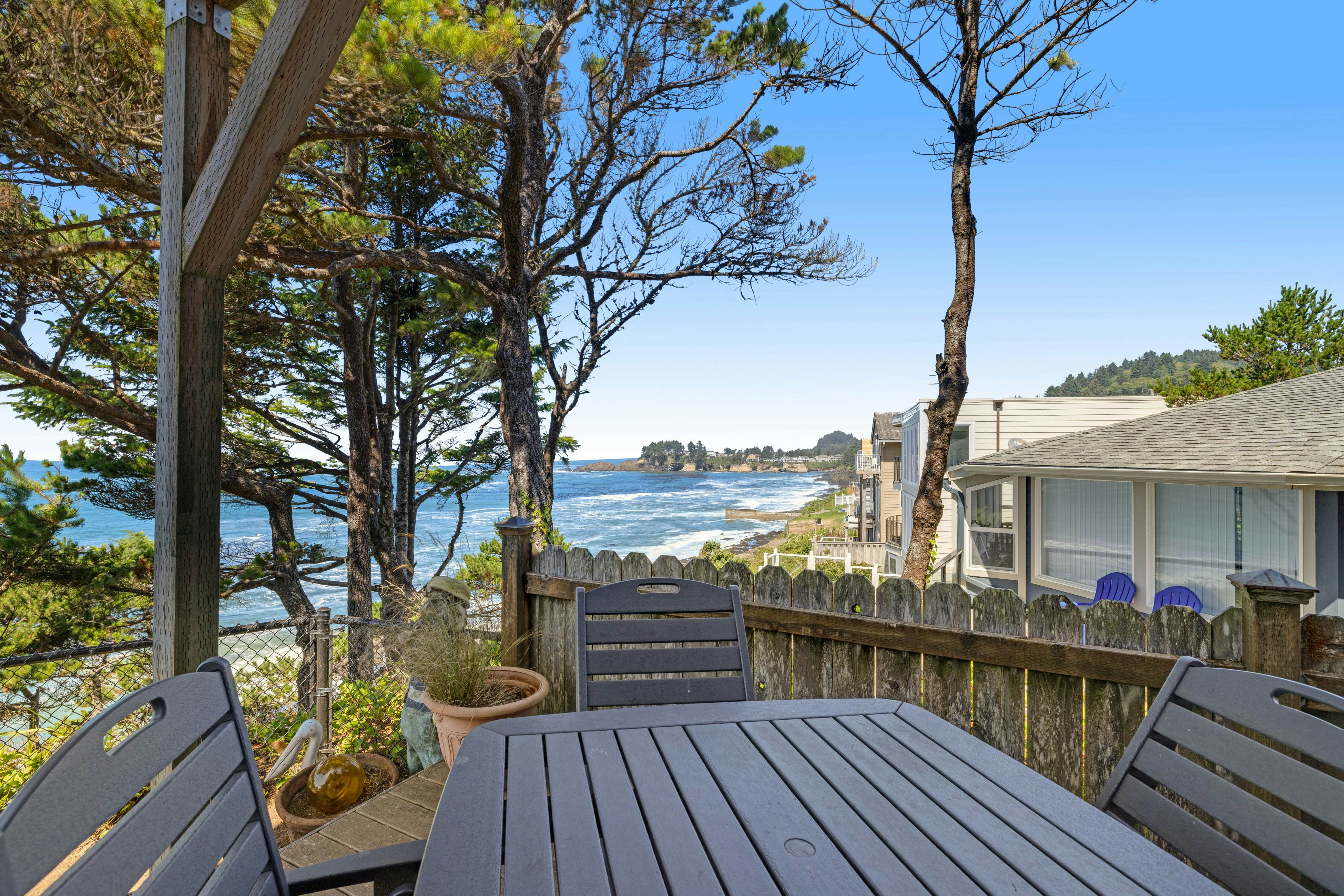 Historic Waterfront Home with Ocean Views, Great Location - Dogs OK