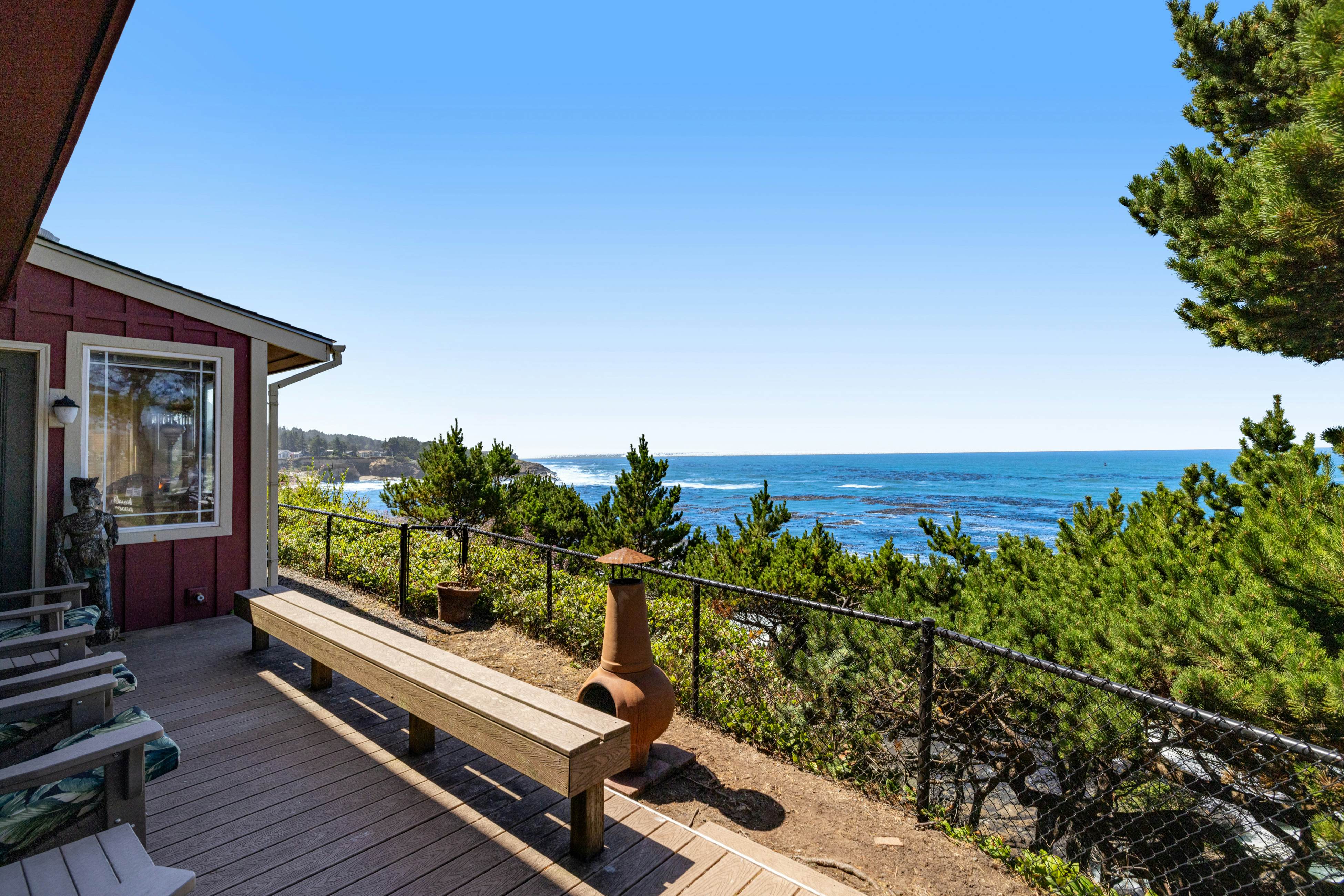 Historic Waterfront Home with Ocean Views, Great Location - Dogs OK