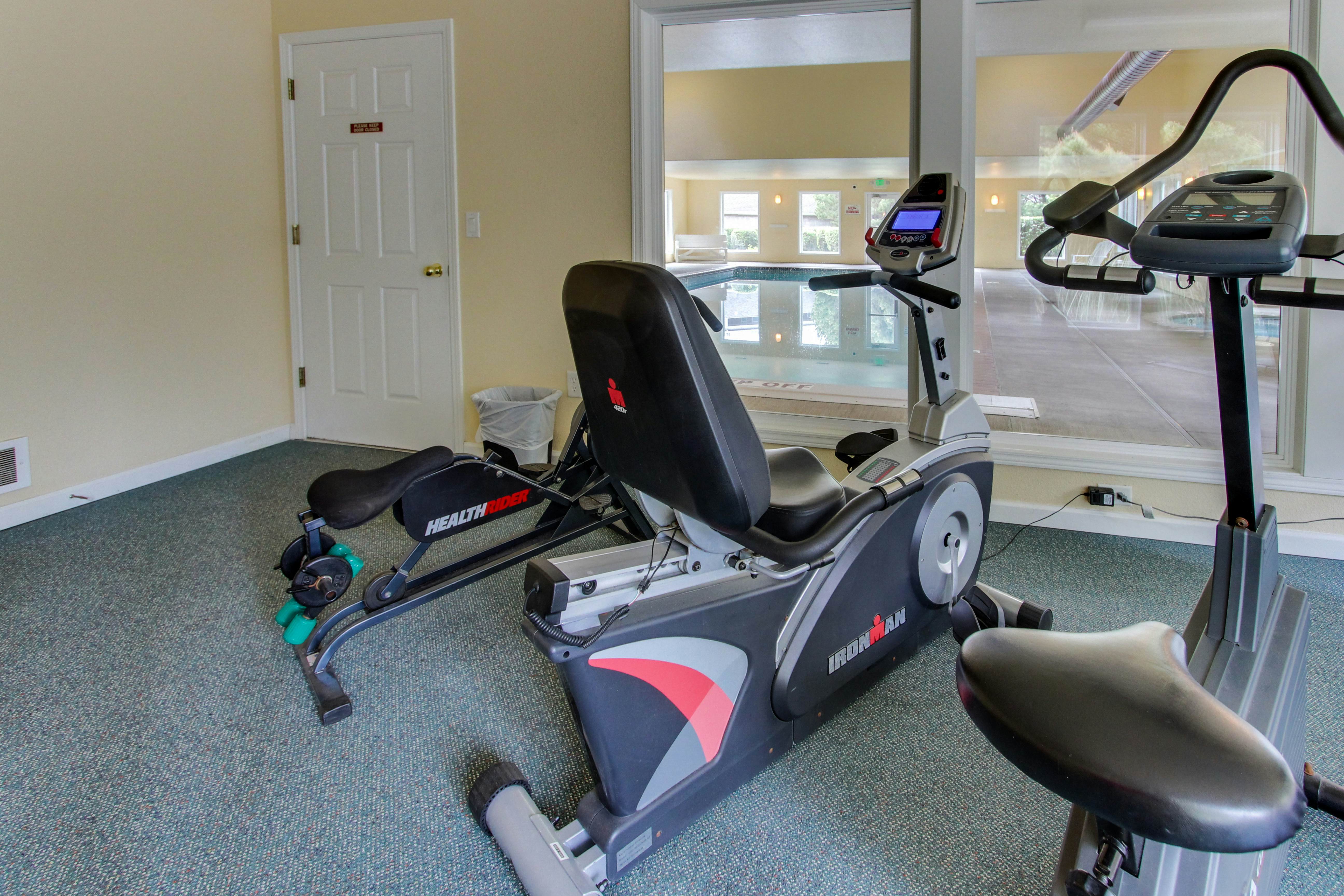 Luxury Waterfront Condo with Shared Hot Tub, Pool, and Ocean Views