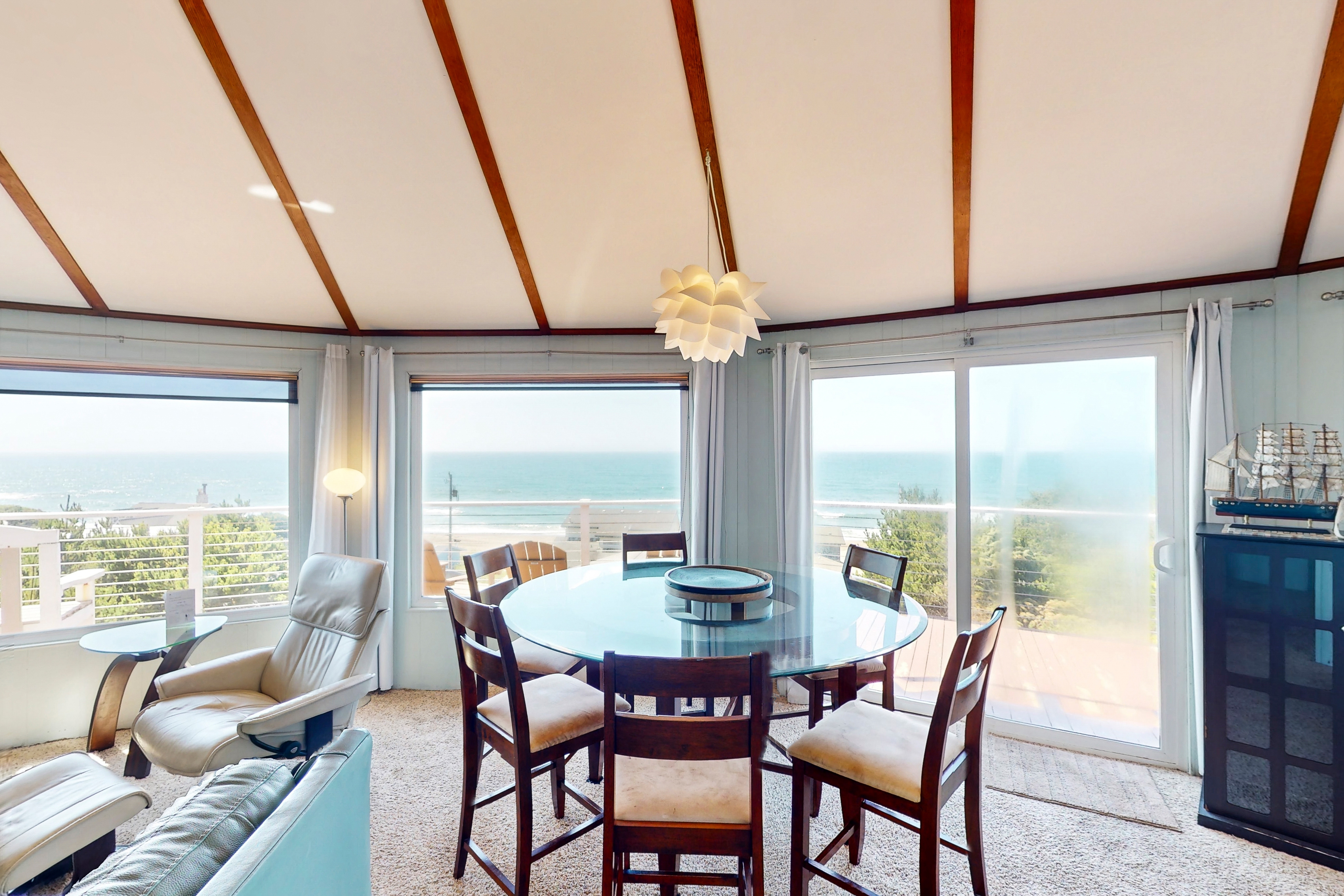 Dog friendly home with great decks and stunning ocean views