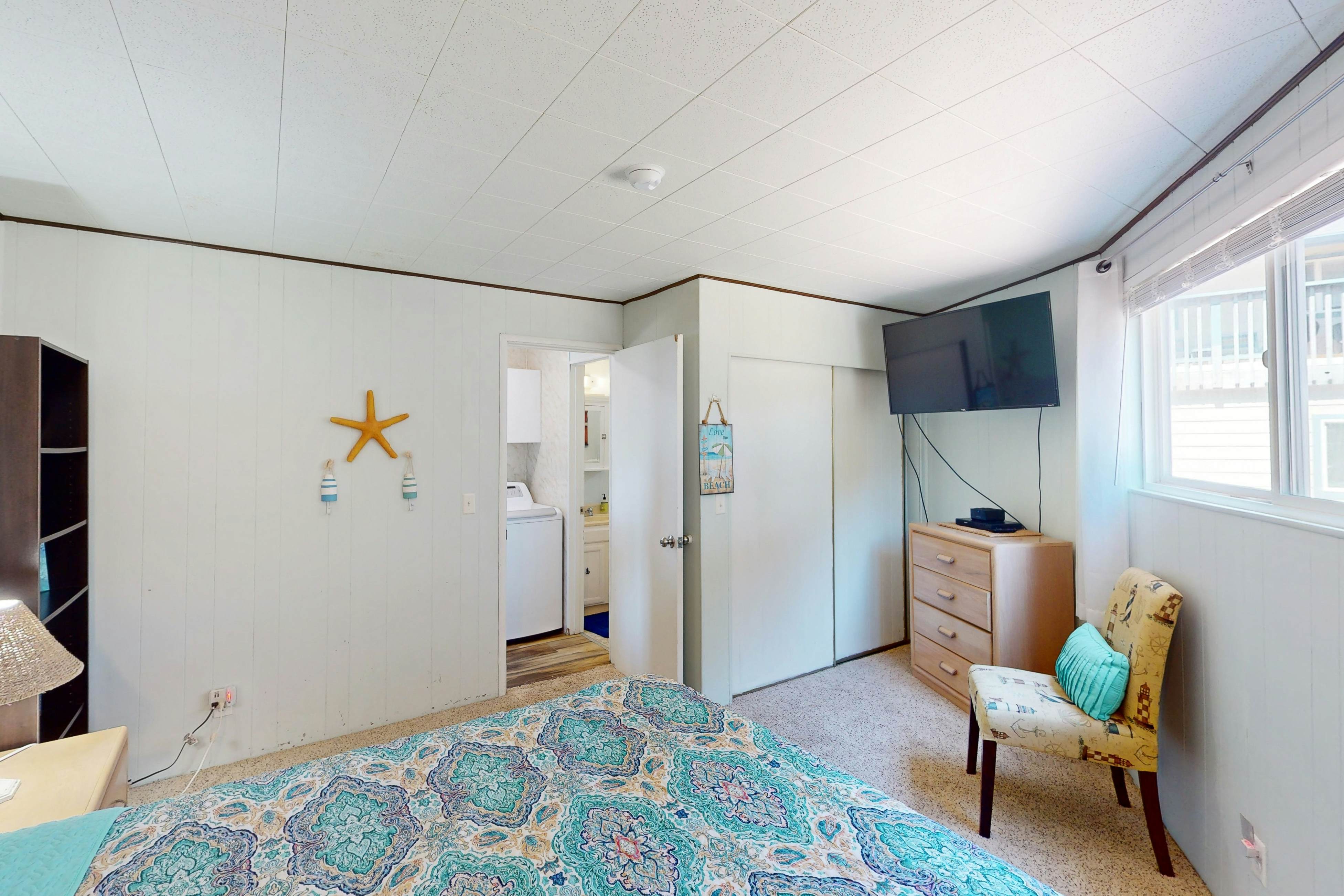 Dog-friendly home with great decks & stunning ocean views