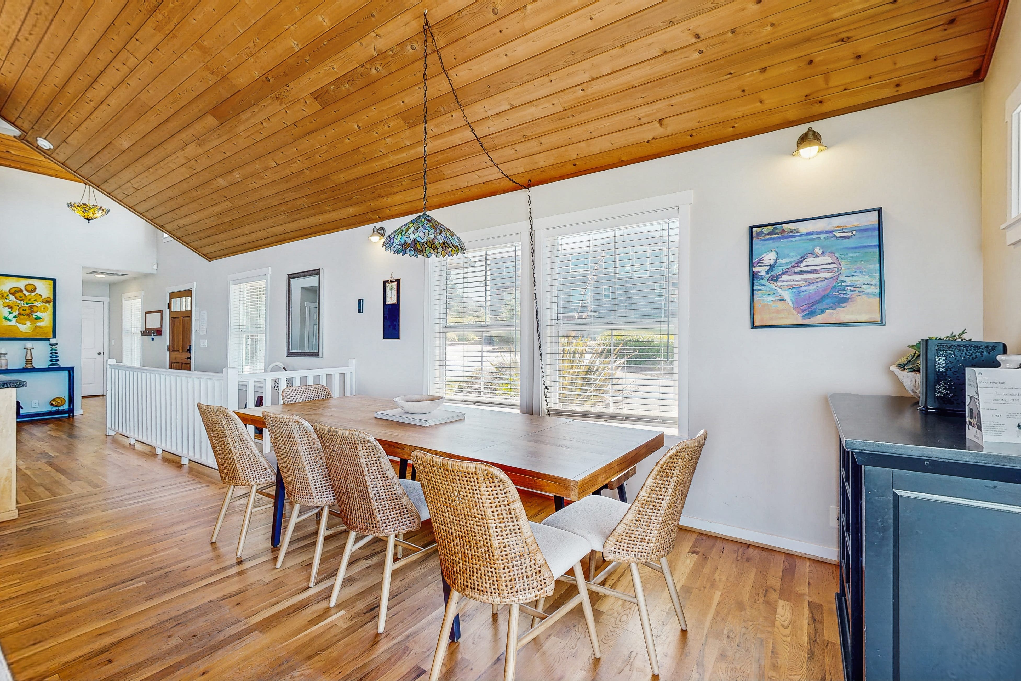 Bella Beach home with ocean view,  gas fireplace, beach access & private hot tub