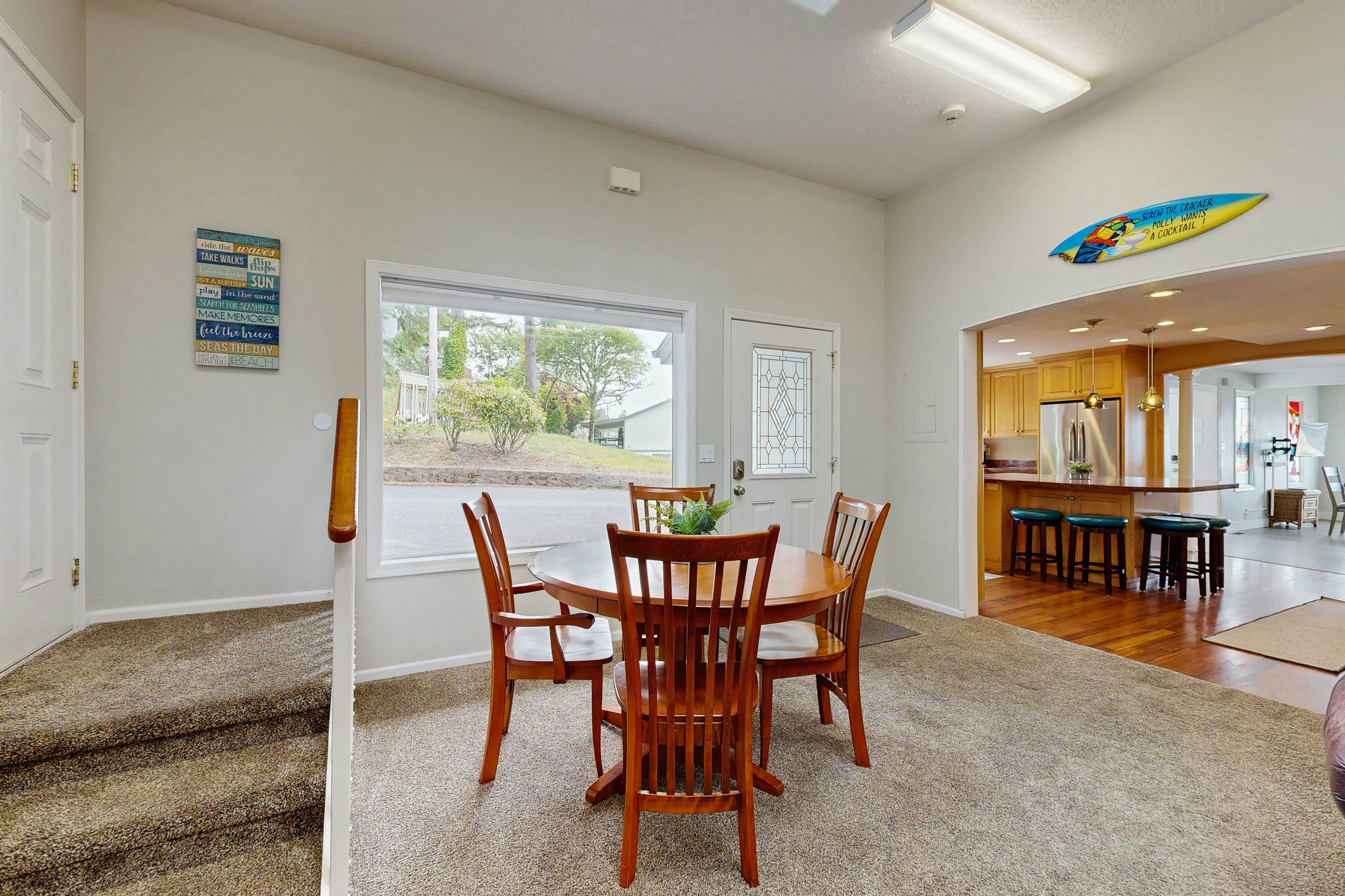 Spectacular Dog-Friendly Home w/Panoramic Views, Free WiFi, Game Room, Yard